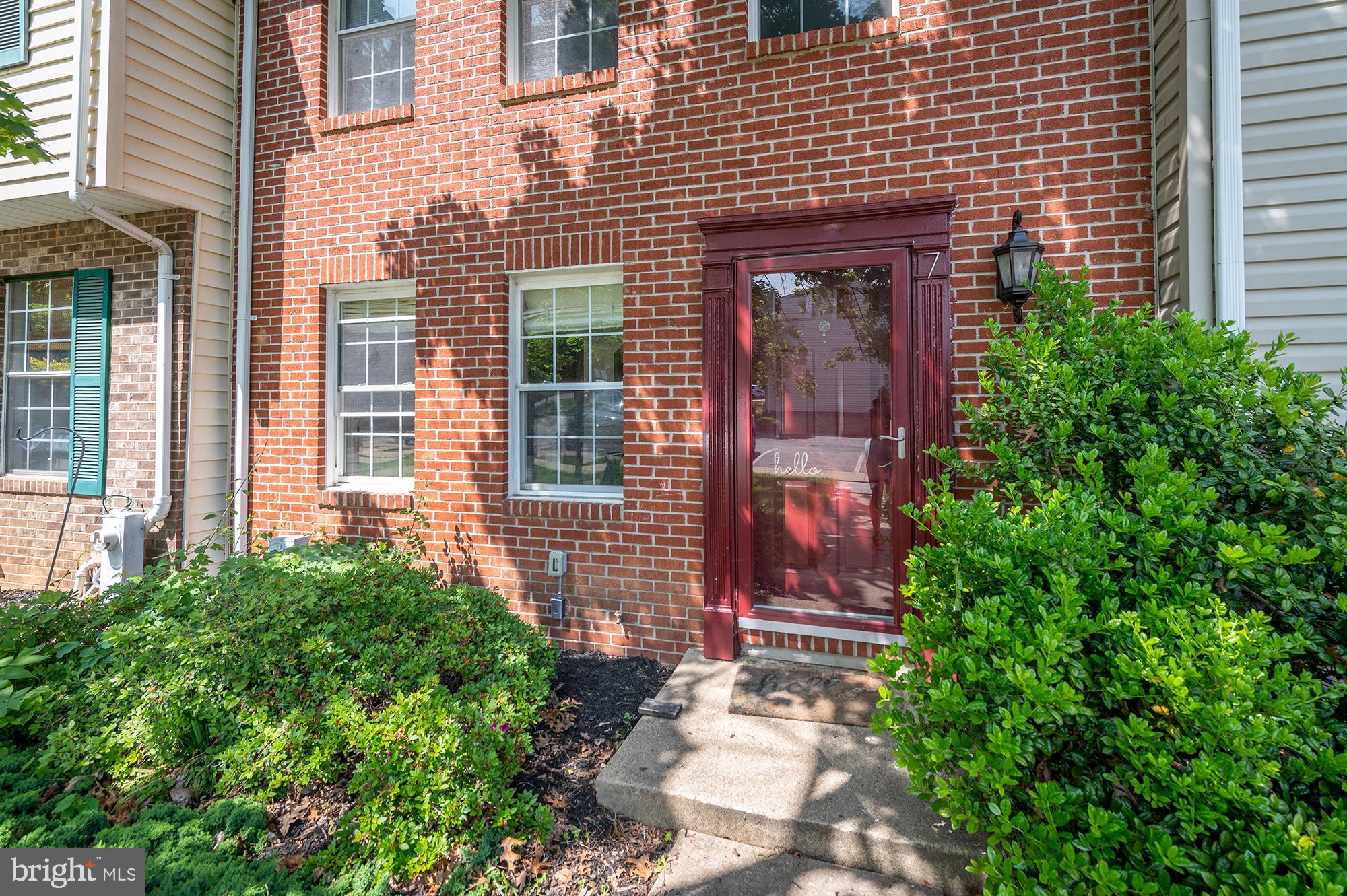 MARINER'S COVE - Residential