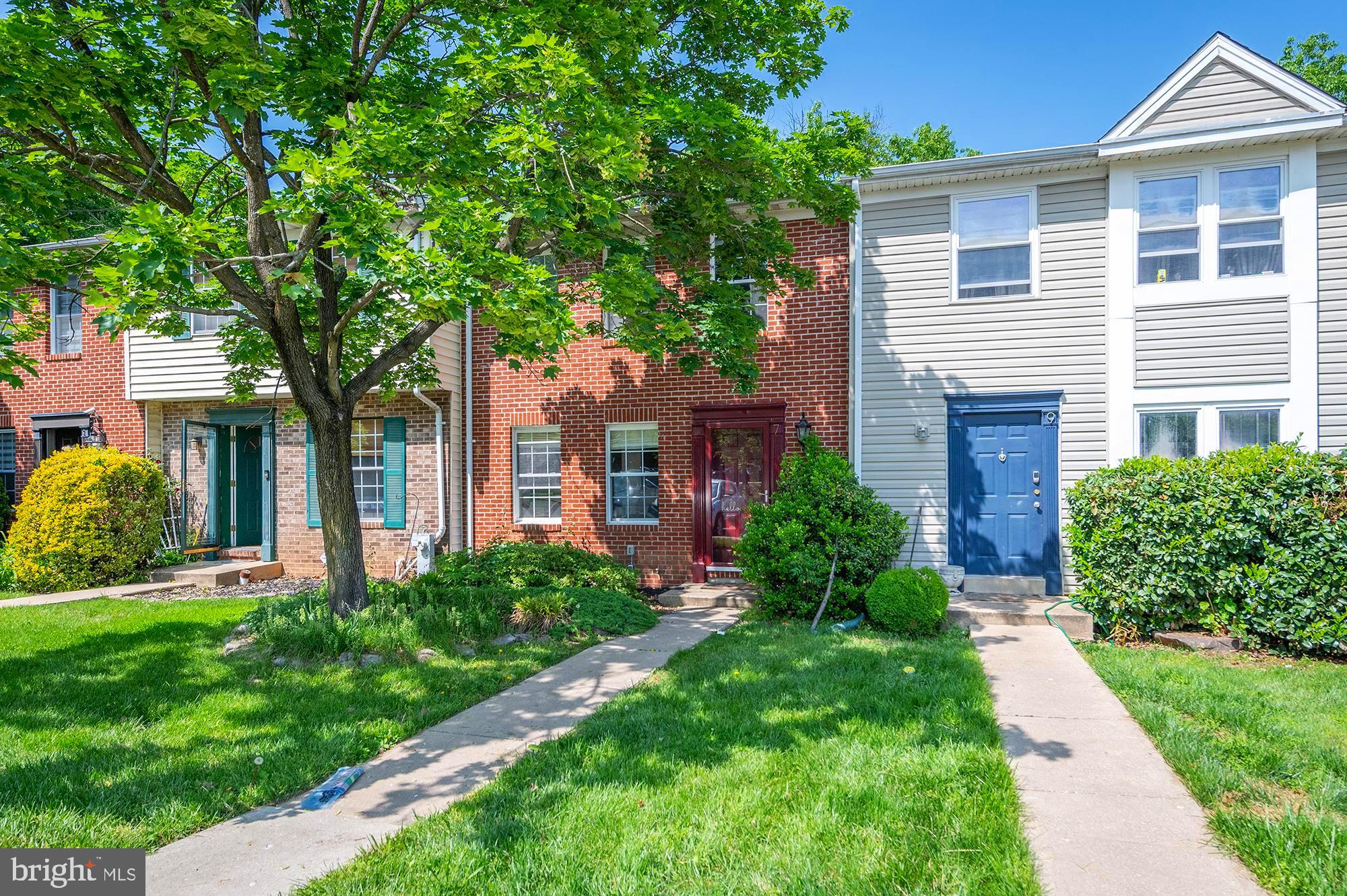 MARINER'S COVE - Residential