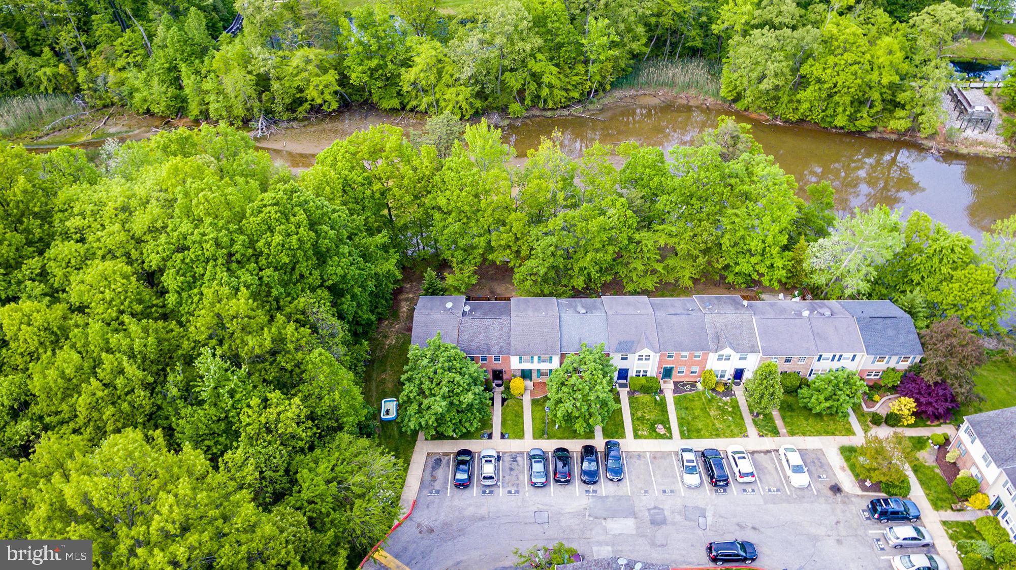 MARINER'S COVE - Residential