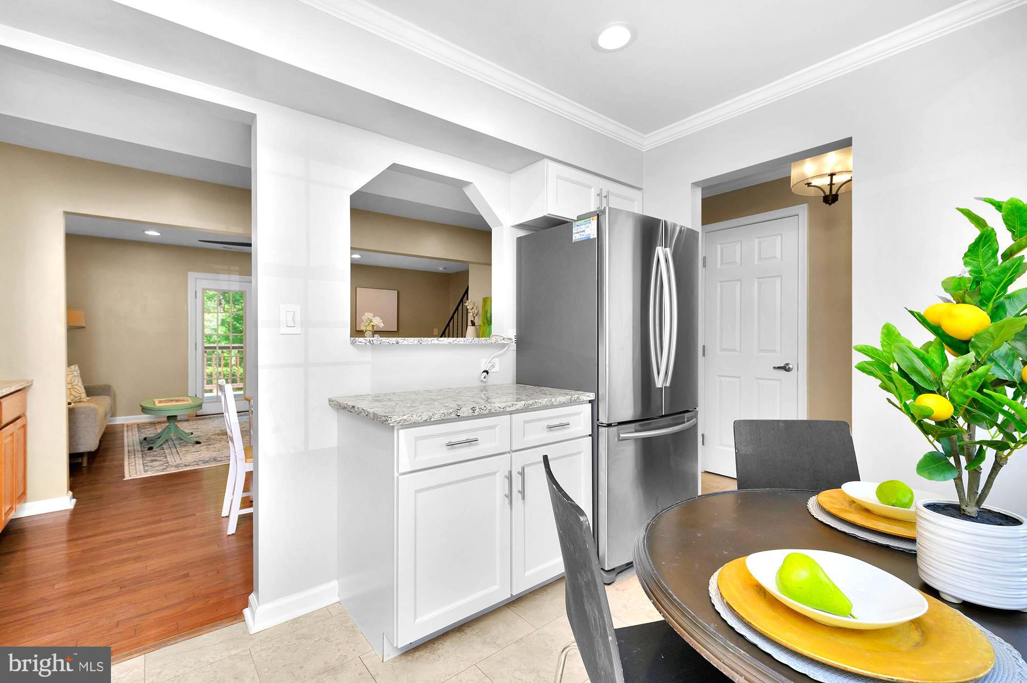 MARINER'S COVE - Residential