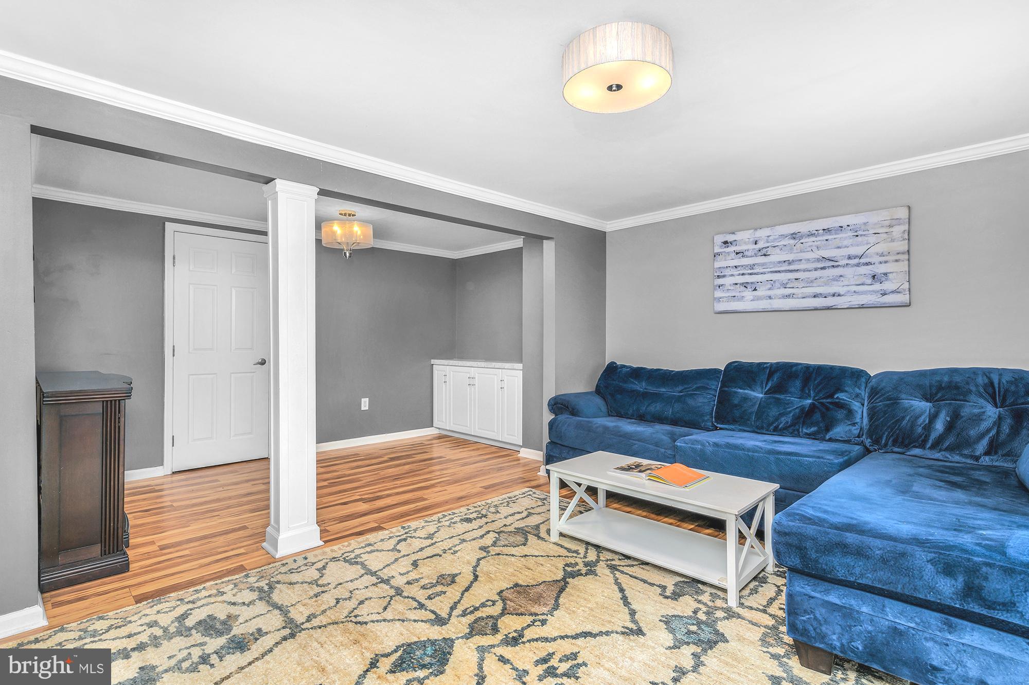 MARINER'S COVE - Residential