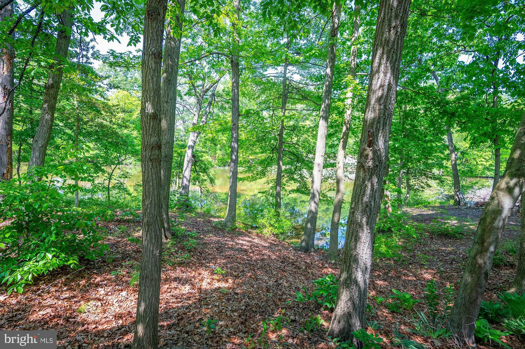 MARINER'S COVE - Residential