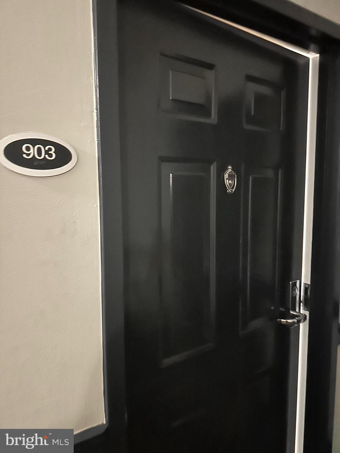 1001 N RANDOLPH STREET 903