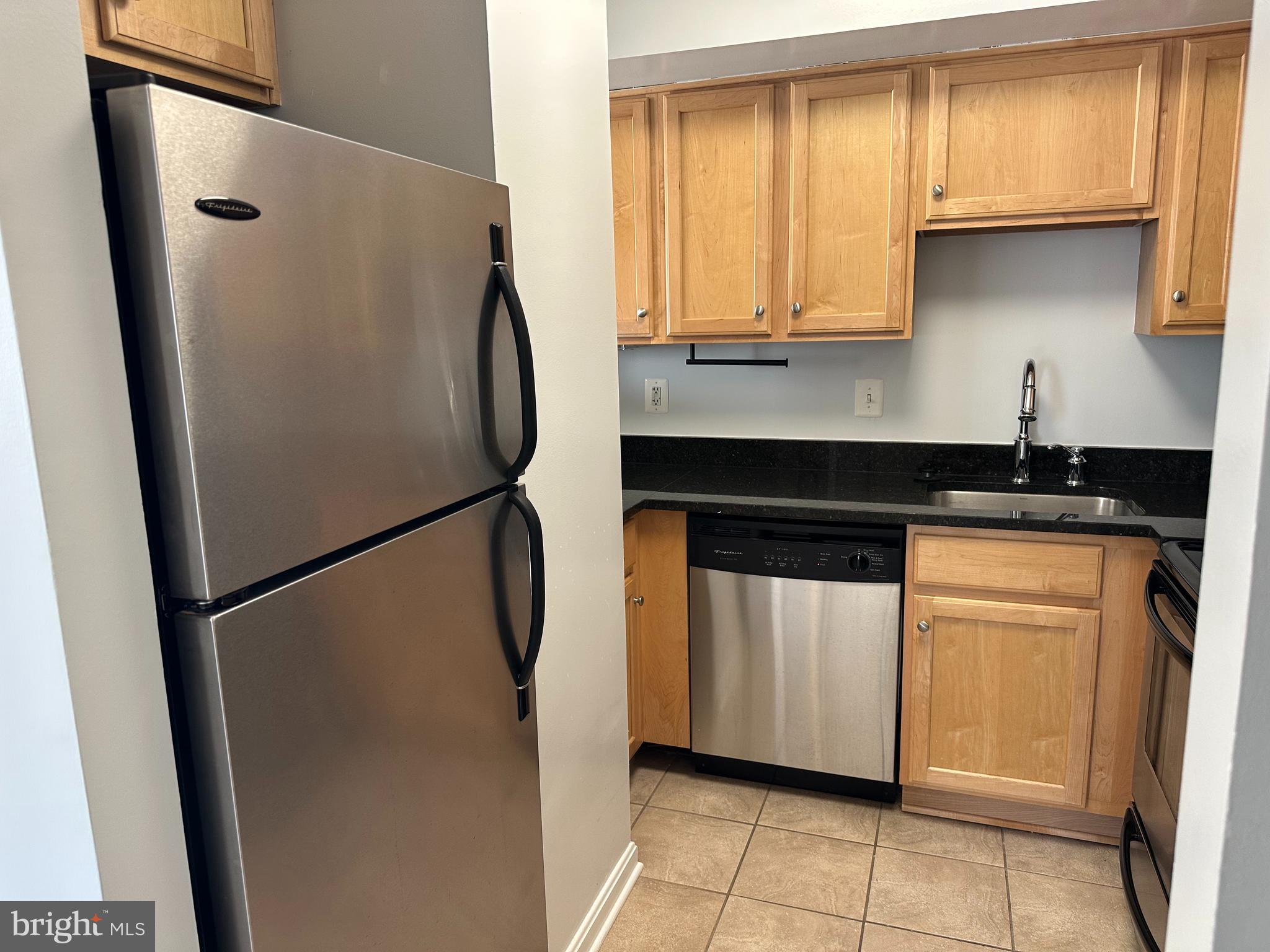 1001 N RANDOLPH STREET 903