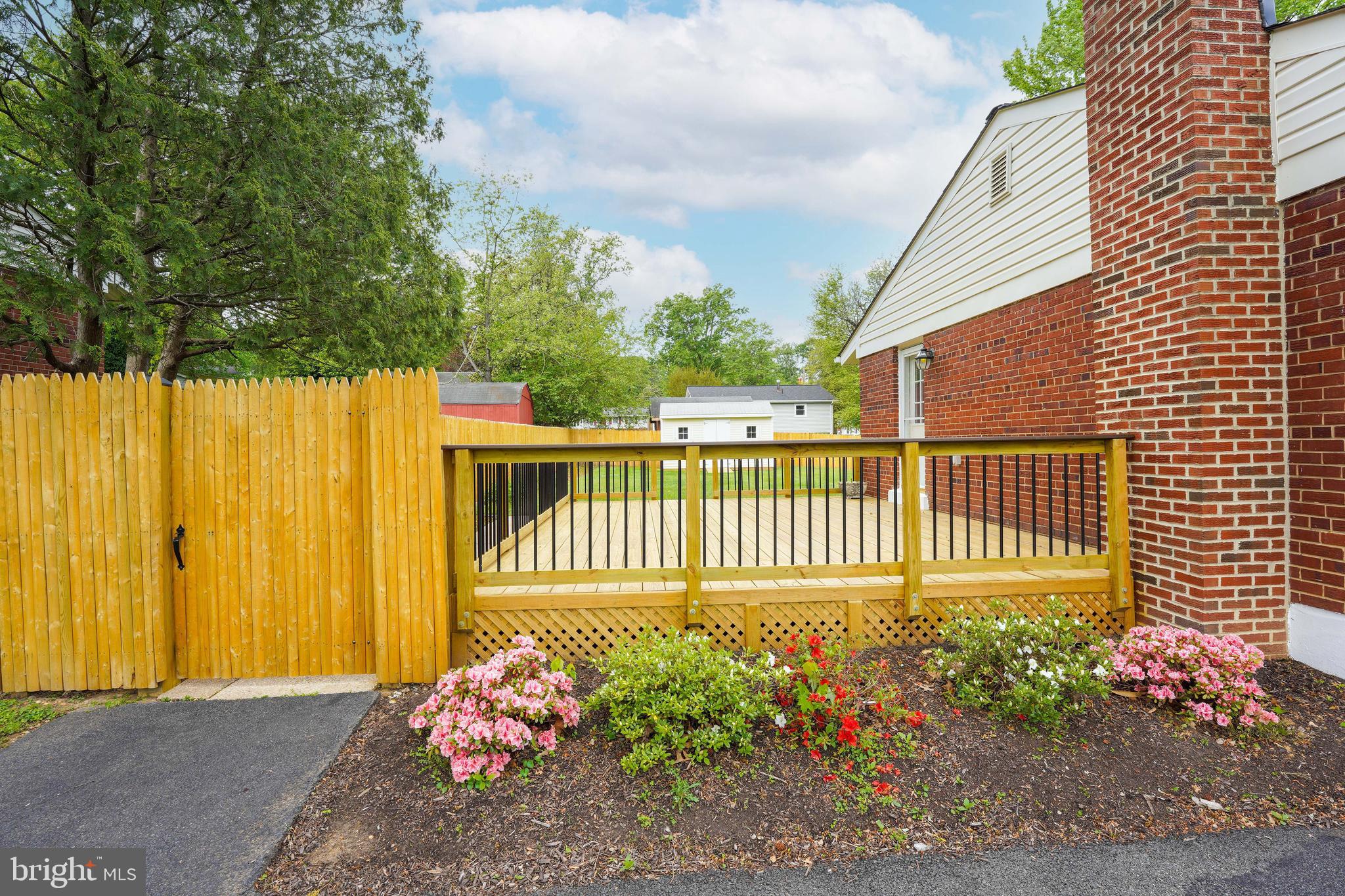 POHICK ESTATES - Residential