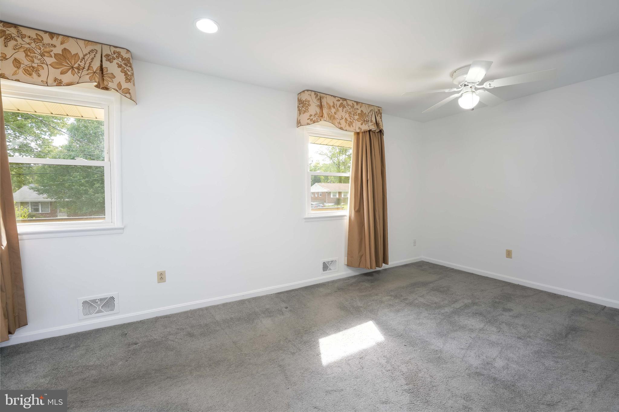 POHICK ESTATES - Residential