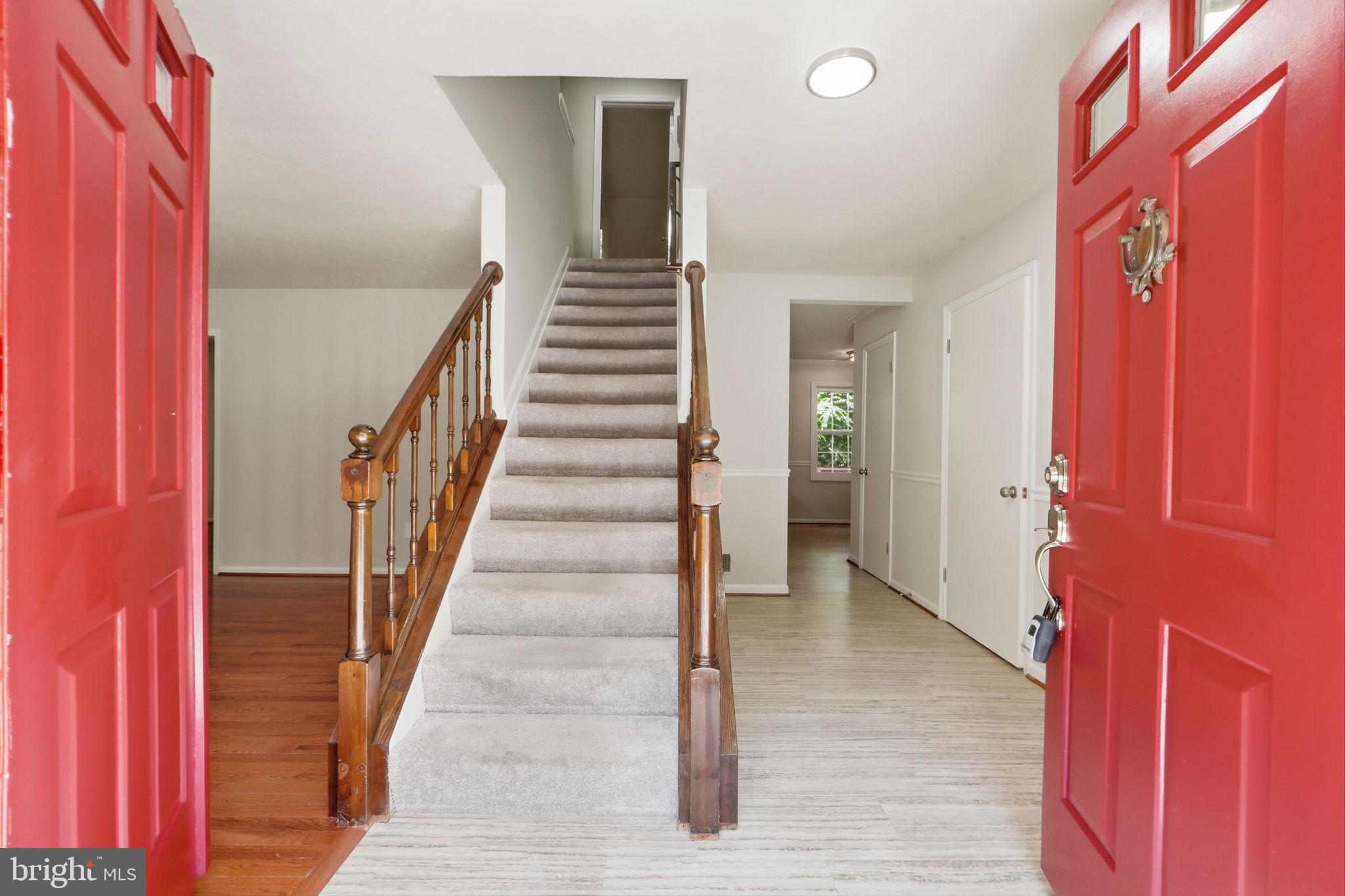 6090 RIVER FOREST DRIVE