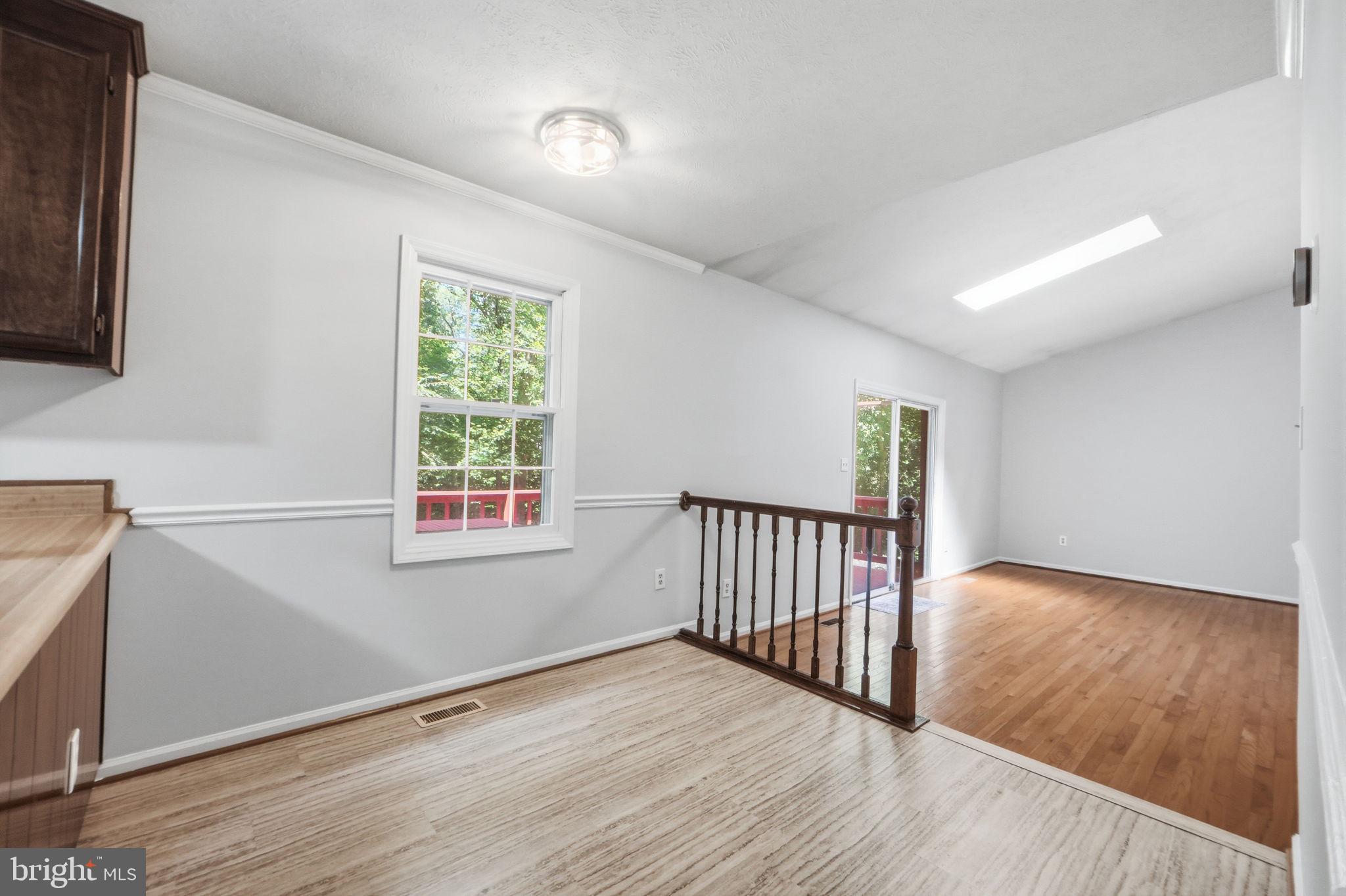 6090 RIVER FOREST DRIVE