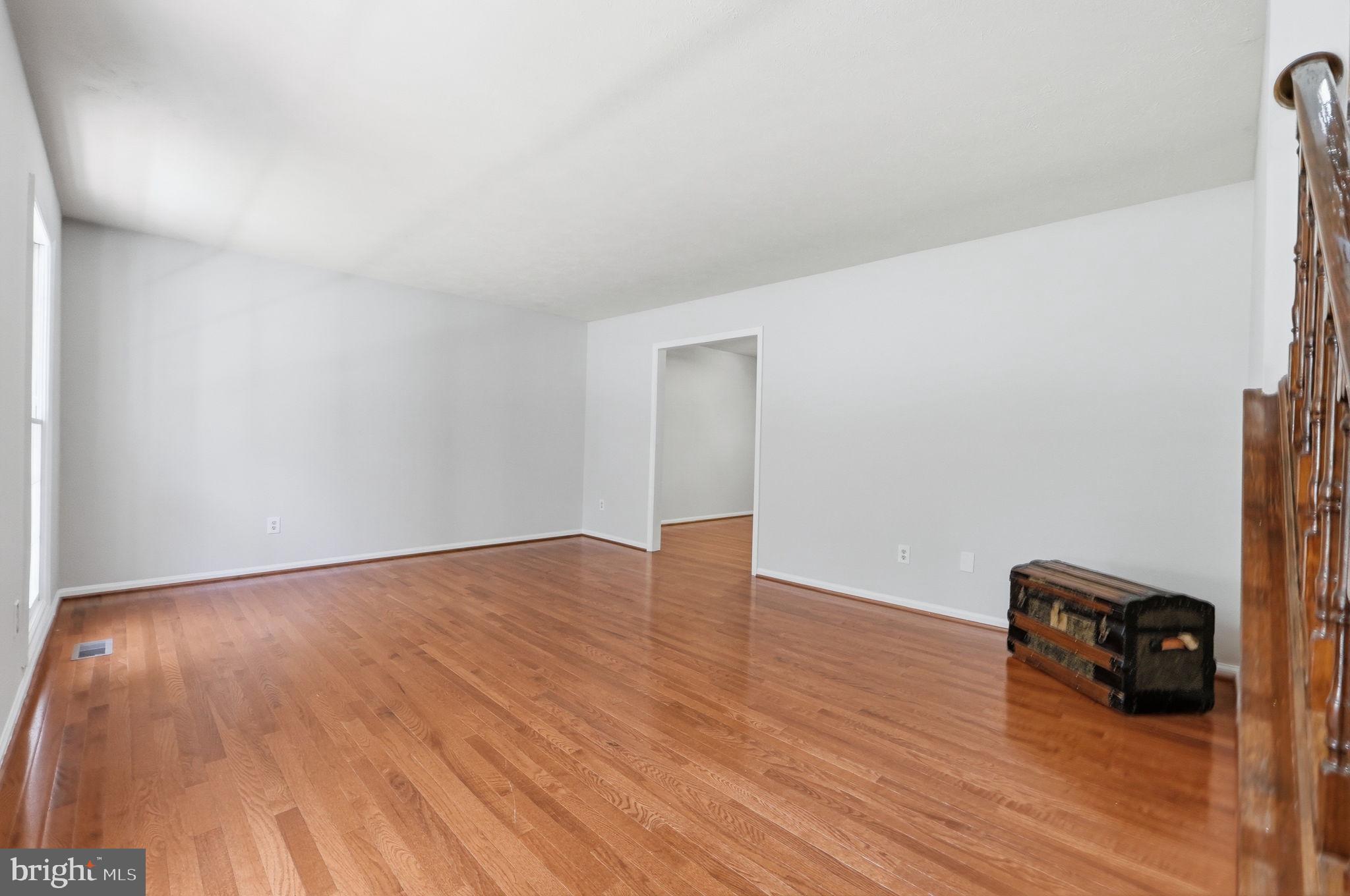 6090 RIVER FOREST DRIVE