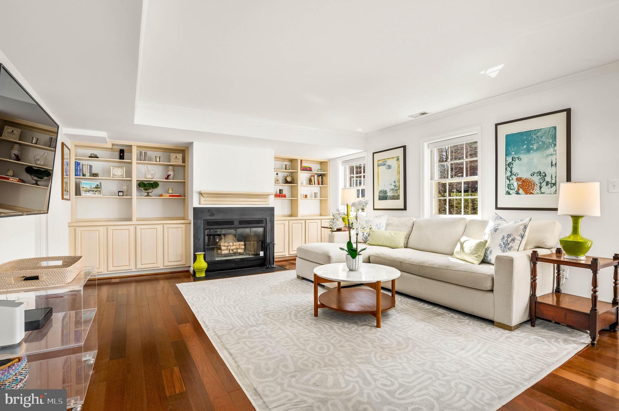 4830 BRADLEY BOULEVARD 213