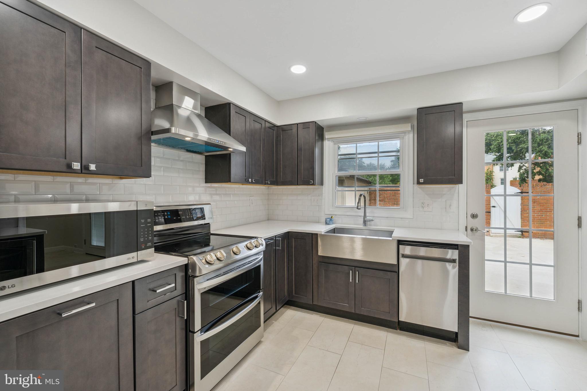 CHARLESTOWN - Residential Lease