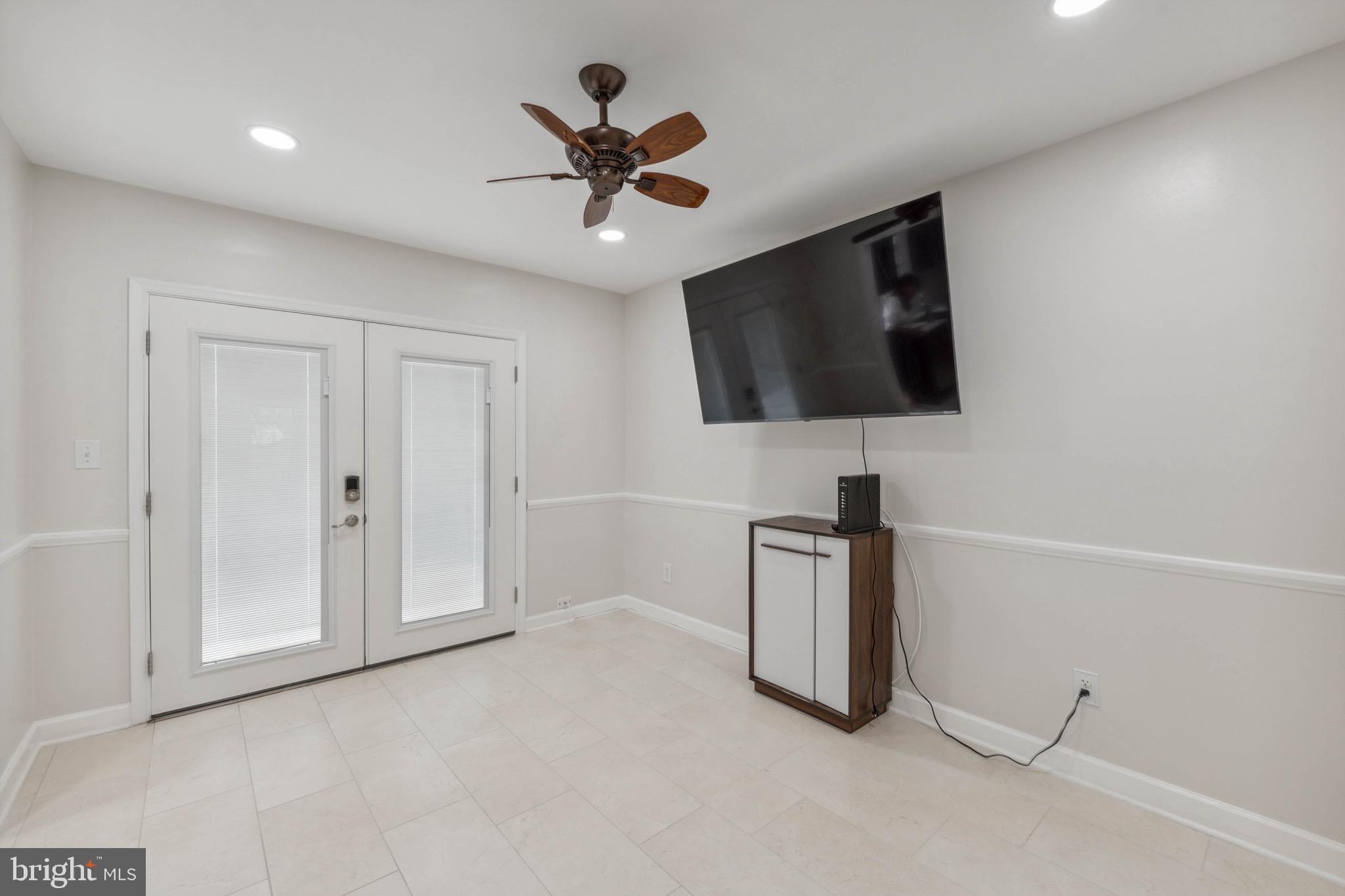 CHARLESTOWN - Residential Lease