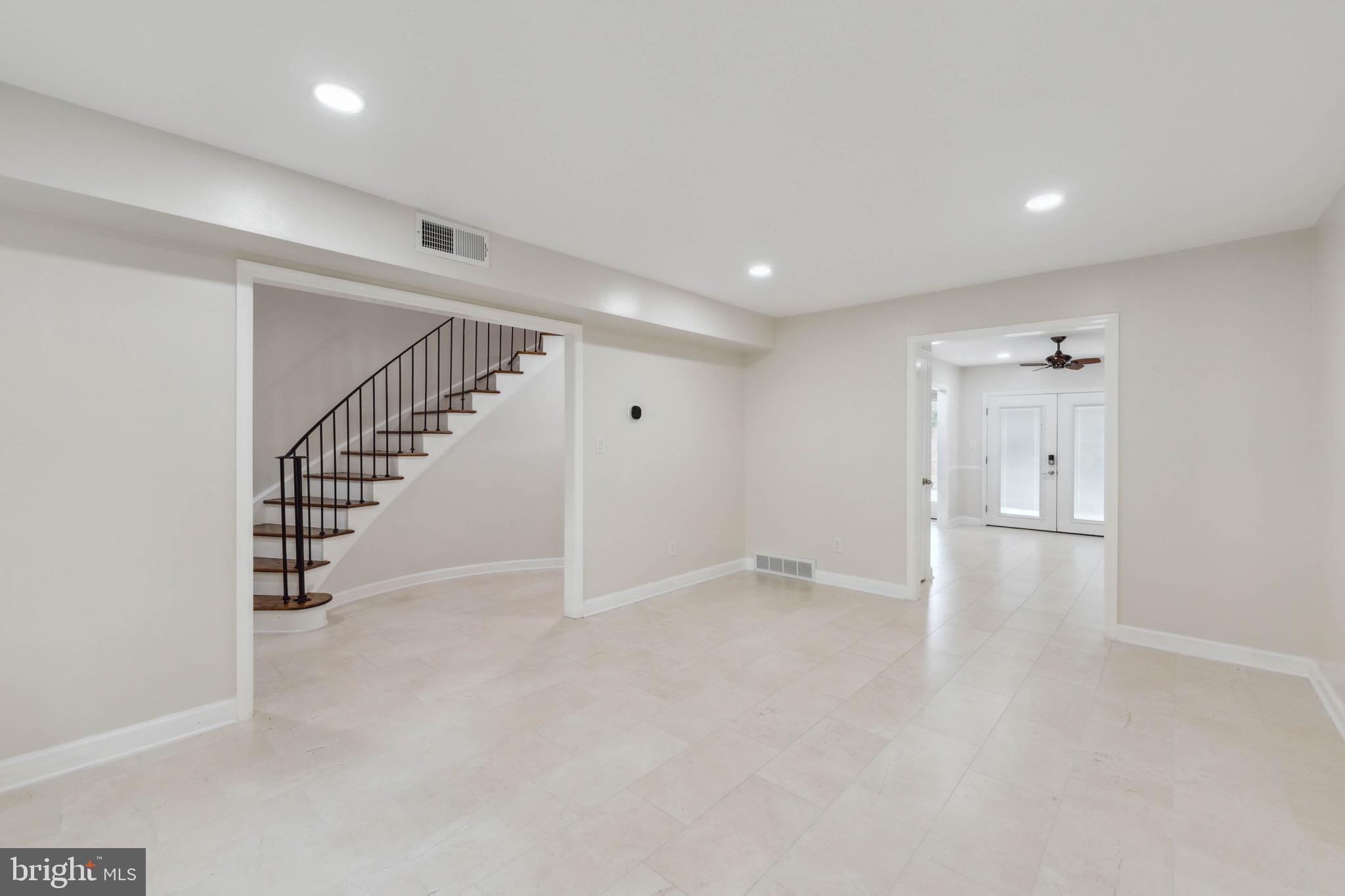 CHARLESTOWN - Residential Lease