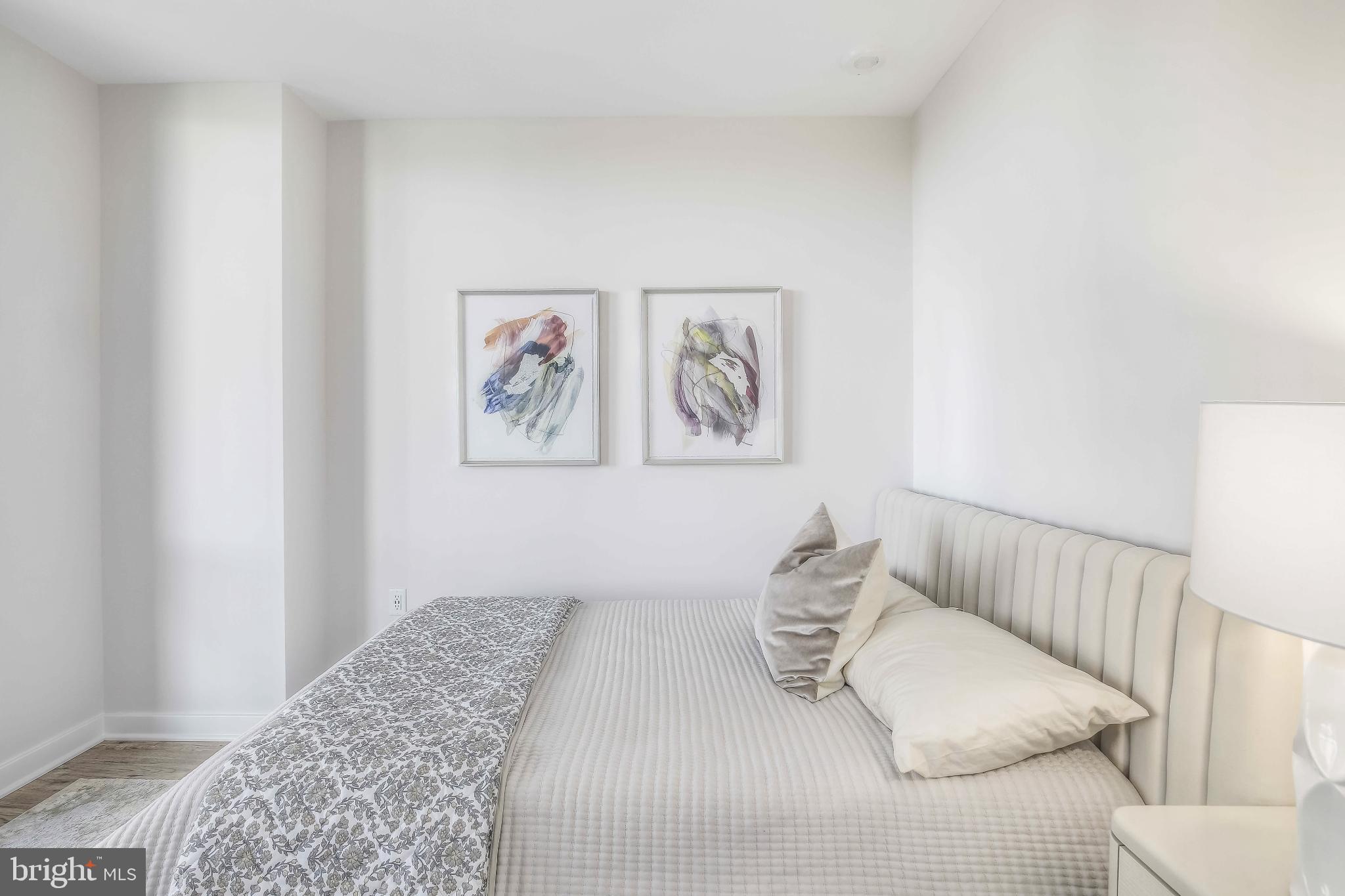 FALLS CHURCH CITY - Residential