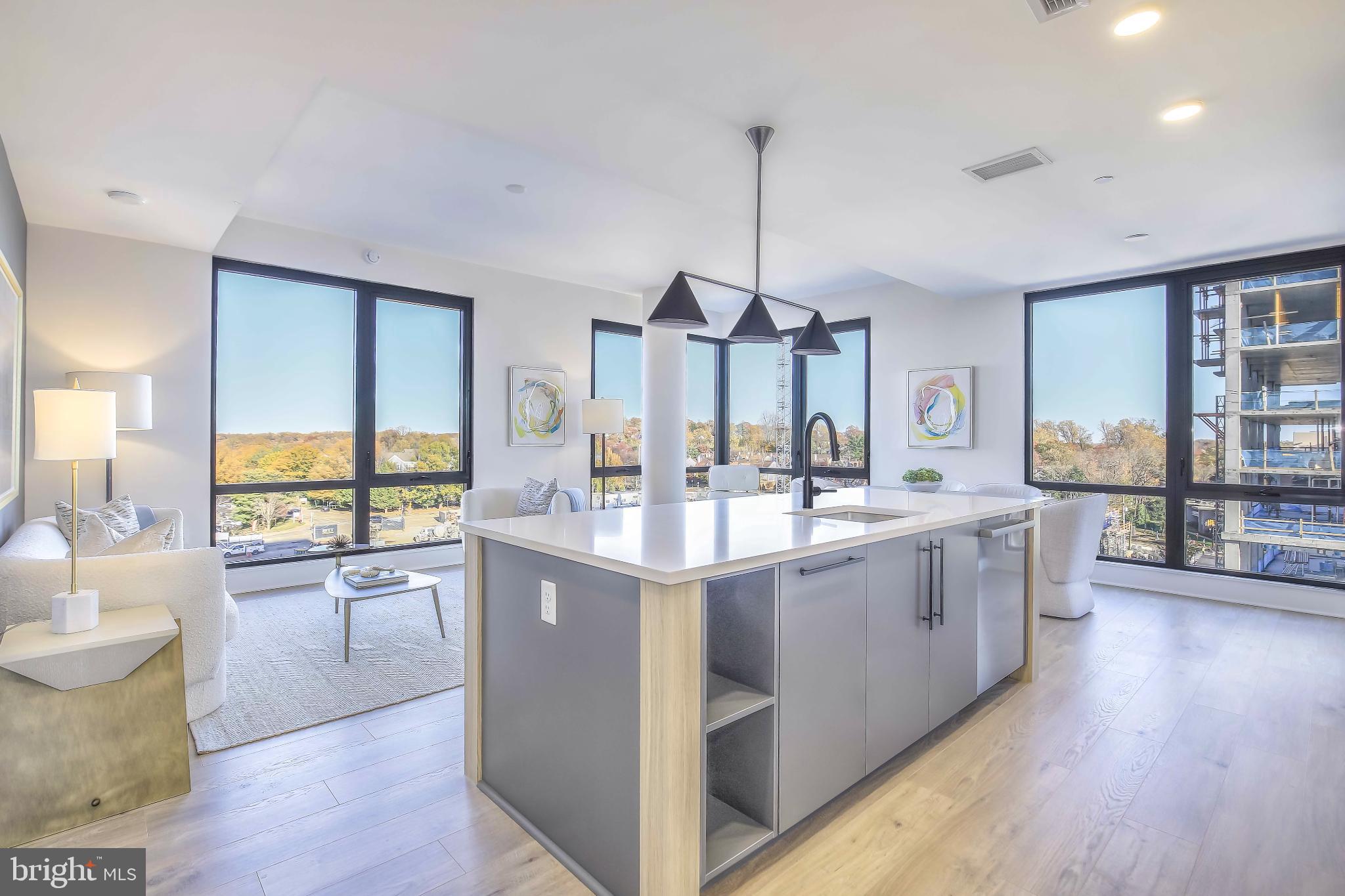 FALLS CHURCH CITY - Residential