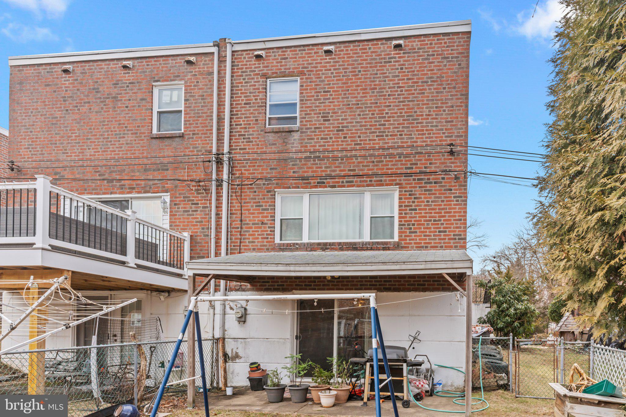 SOMERTON - Residential