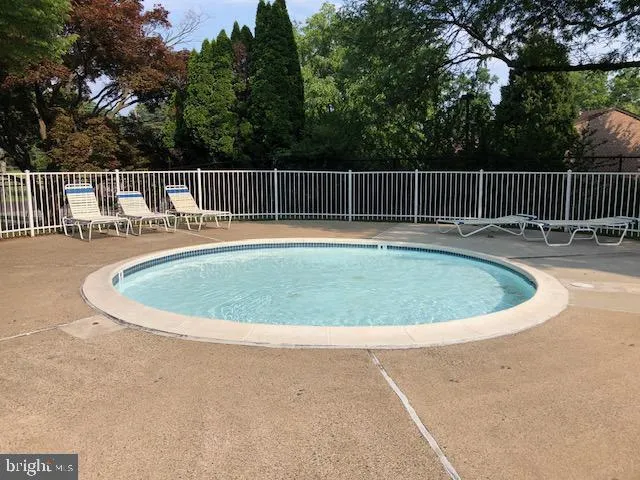 Elkins Park, Pennsylvania 19027, United States, 2 Bedrooms Bedrooms, ,2 BathroomsBathrooms,Residential,Active,86991