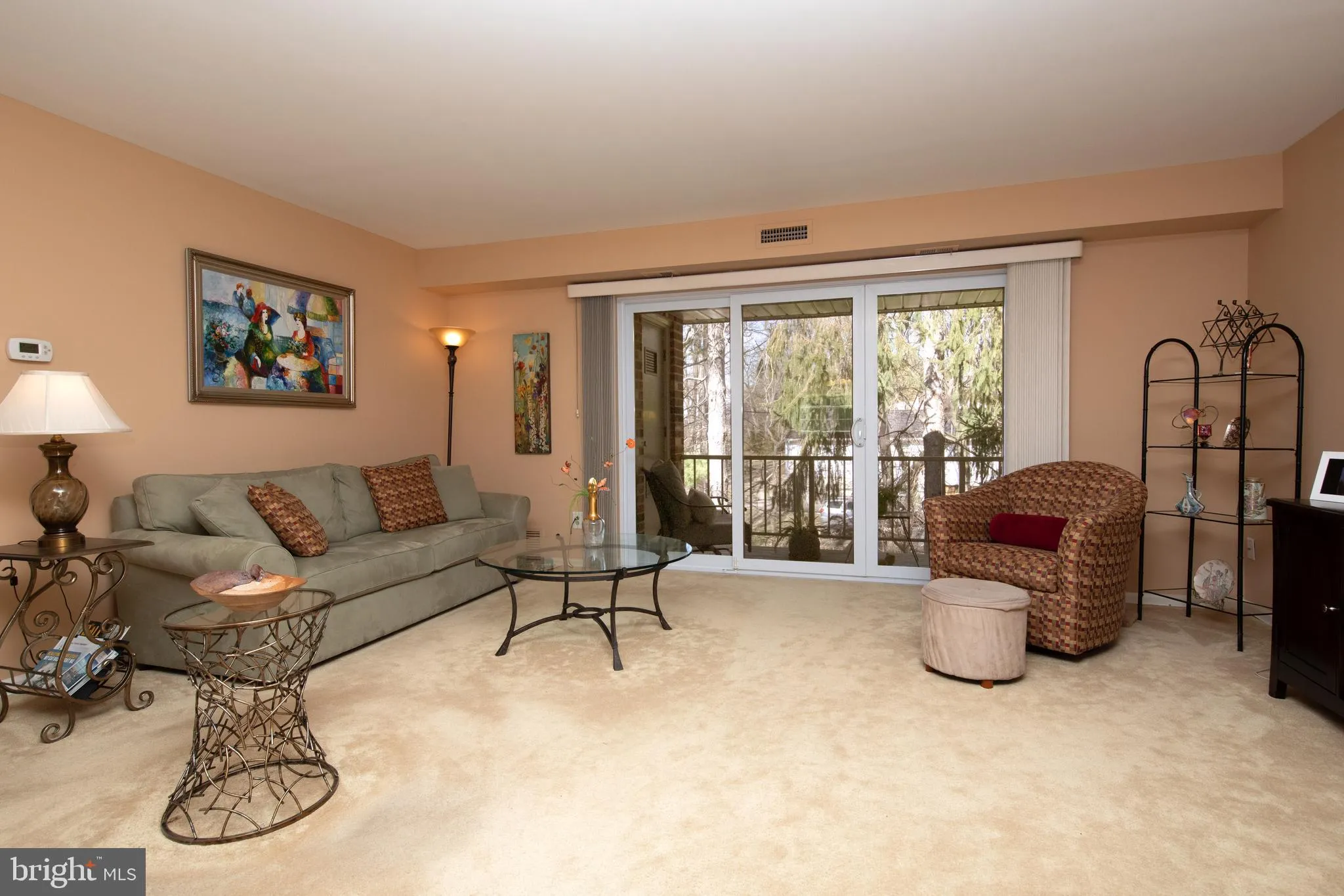 Elkins Park, Pennsylvania 19027, United States, 2 Bedrooms Bedrooms, ,2 BathroomsBathrooms,Residential,Active,86991