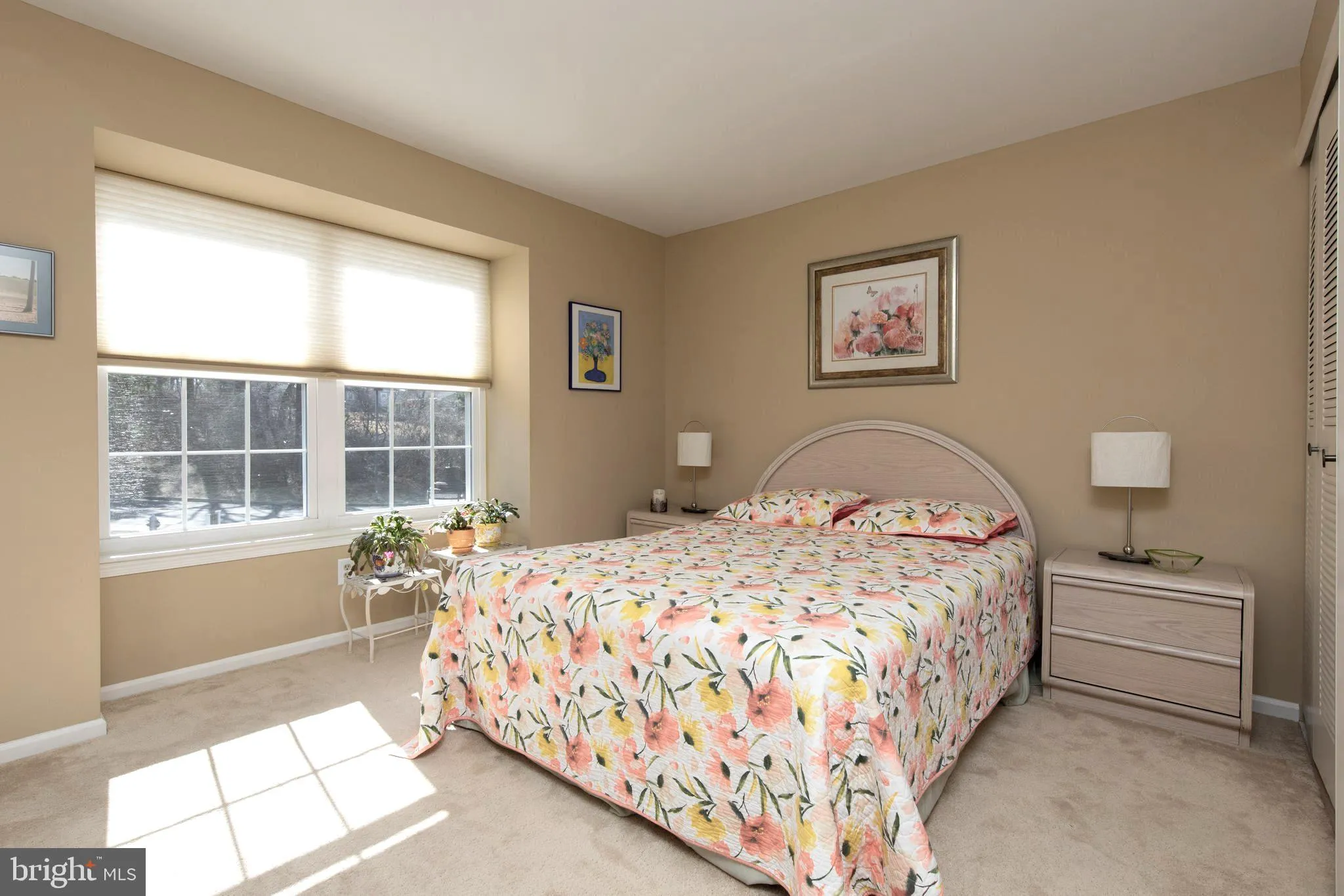 Elkins Park, Pennsylvania 19027, United States, 2 Bedrooms Bedrooms, ,2 BathroomsBathrooms,Residential,Active,86991