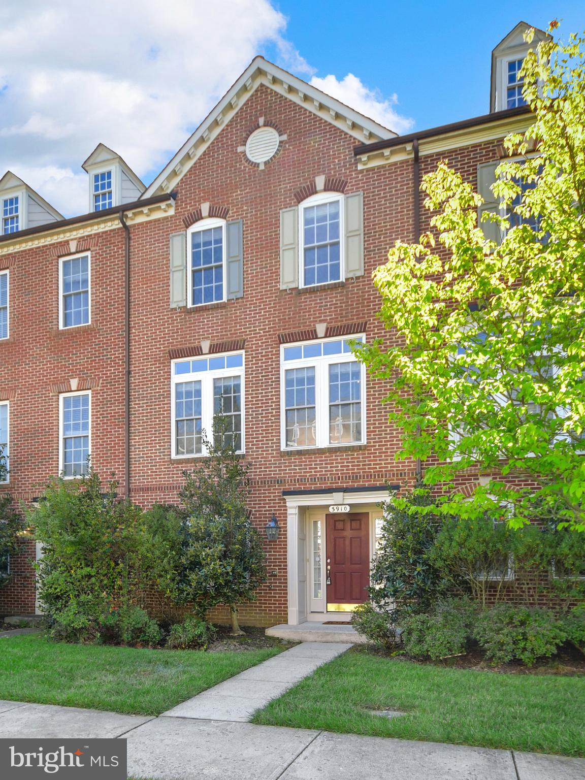 VILLAGES OF URBANA - Residential