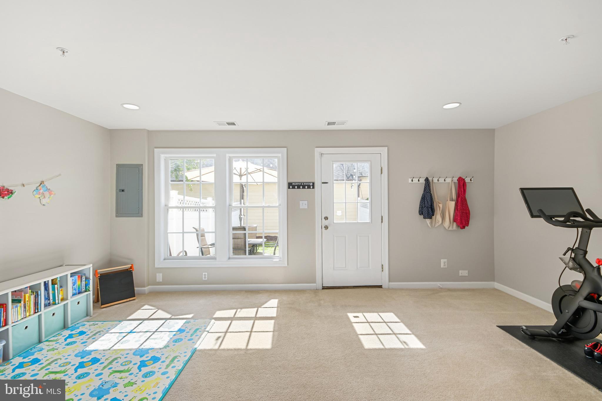 VILLAGES OF URBANA - Residential