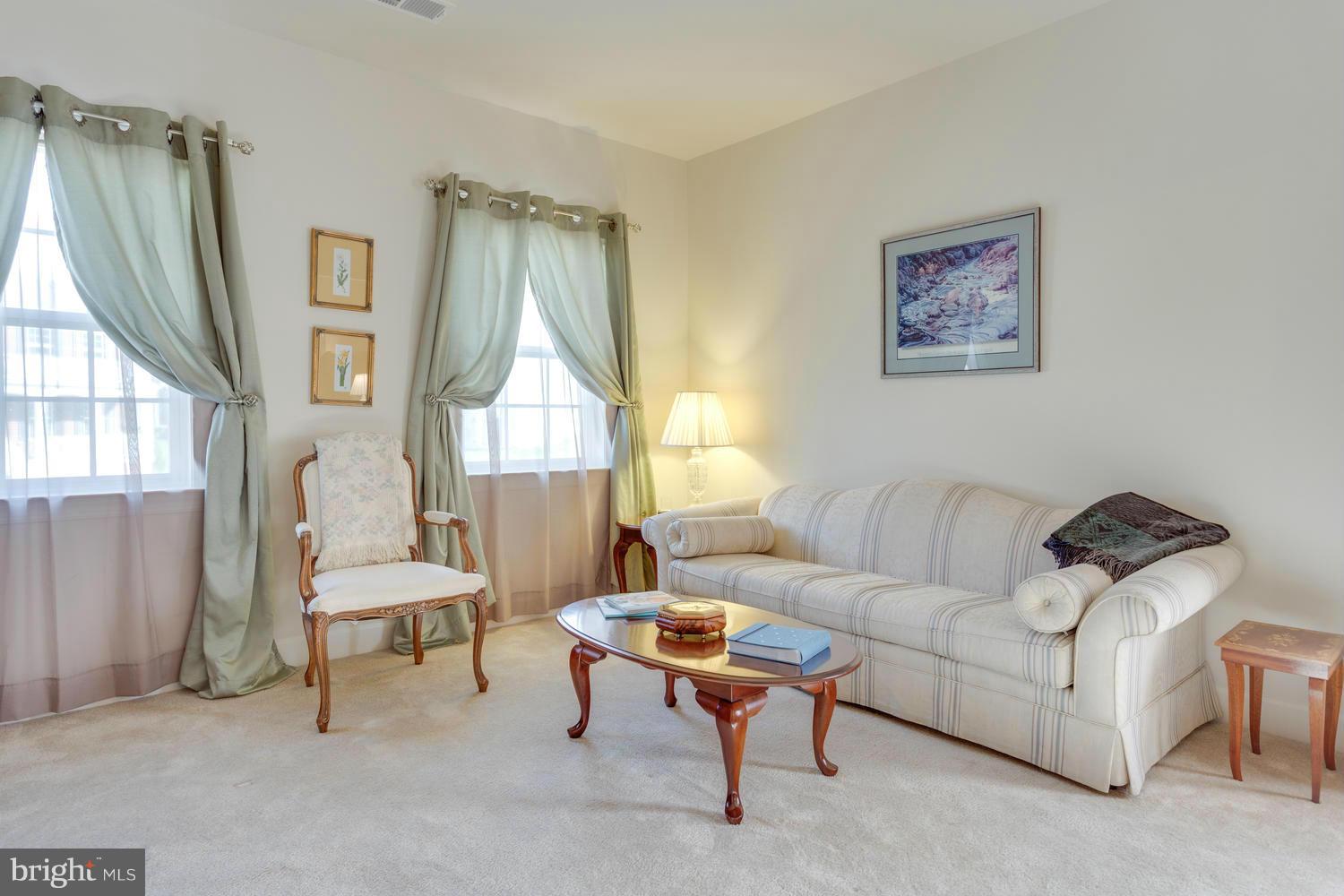 ROSE HILL RESERVE - Residential