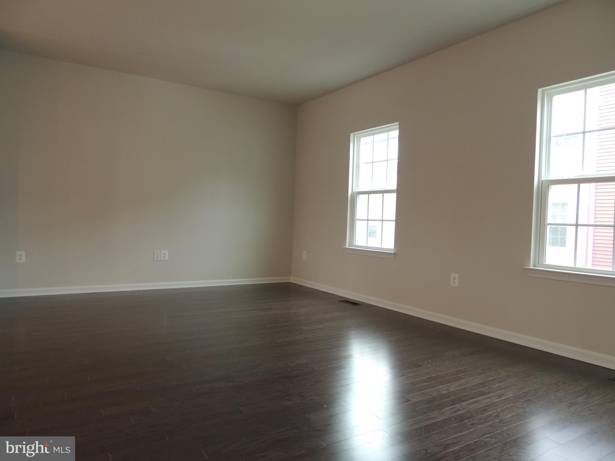 WHEATLAND STATION - Residential