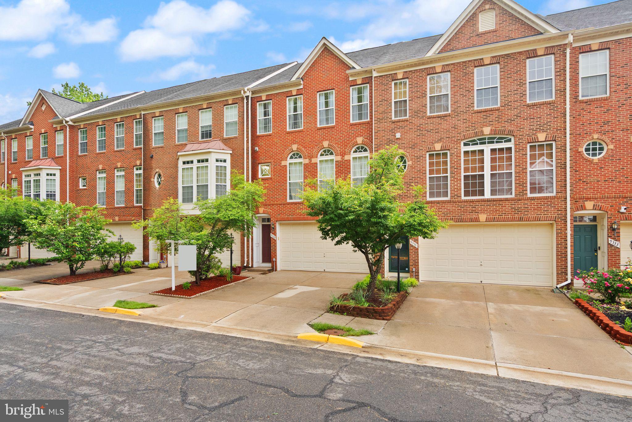 9329 HUNDITH HILL COURT