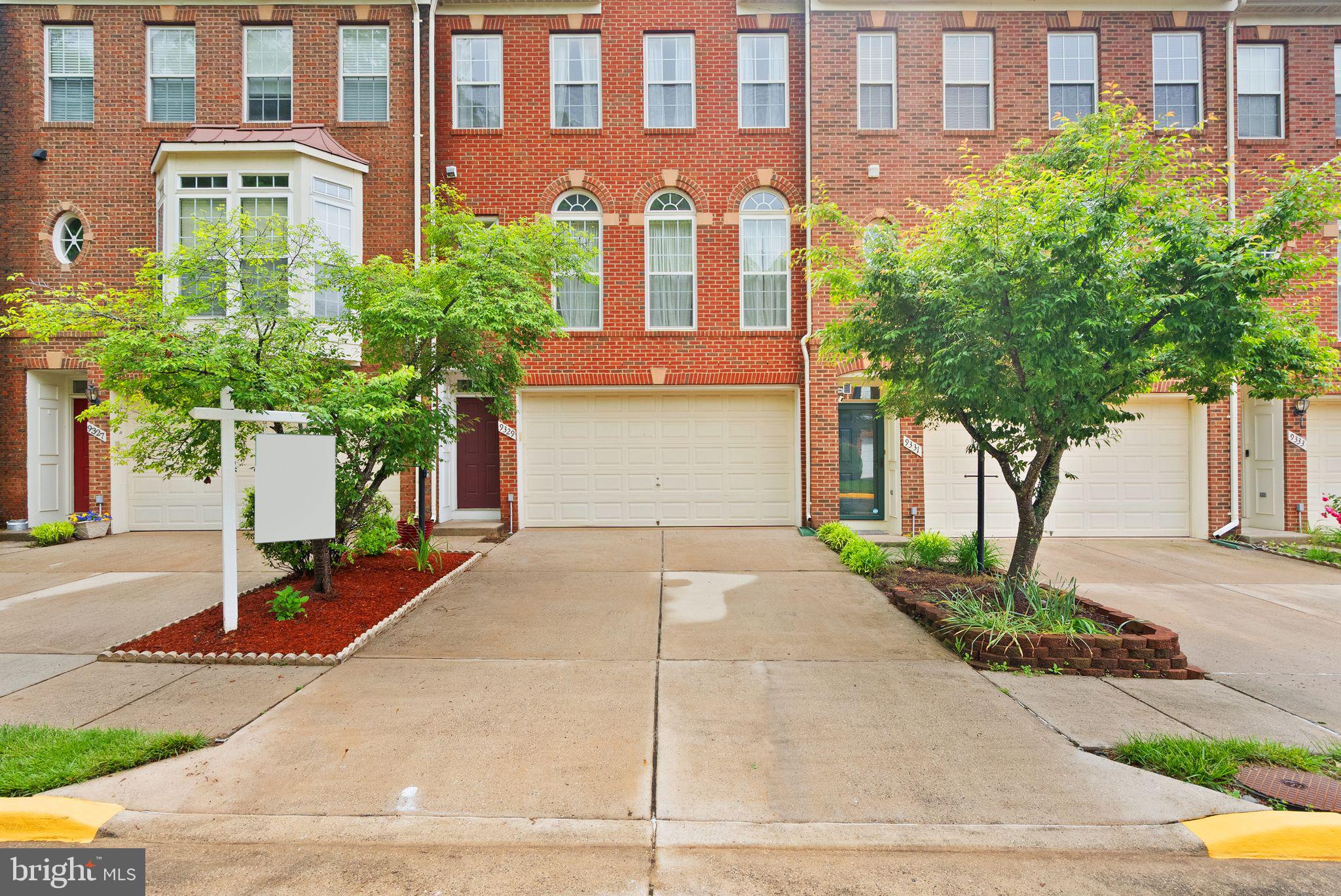 9329 HUNDITH HILL COURT