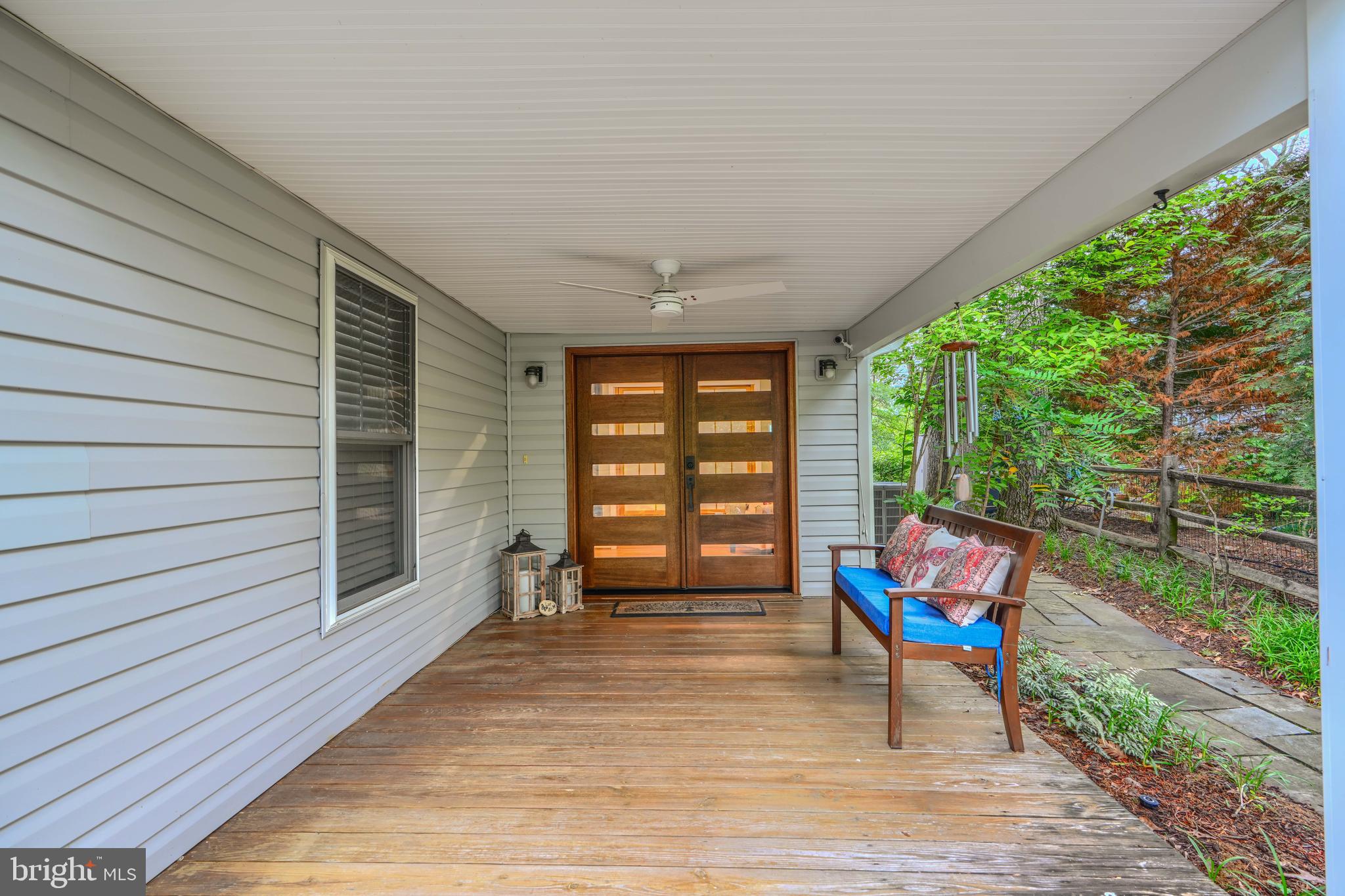 BAY HIGHLANDS - Residential