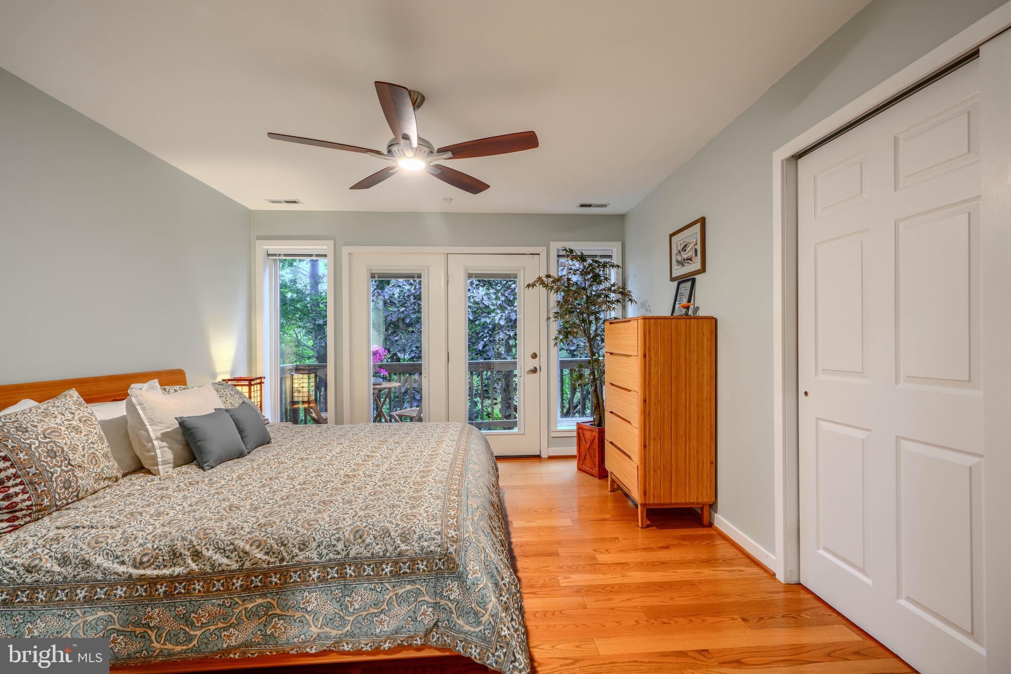 BAY HIGHLANDS - Residential