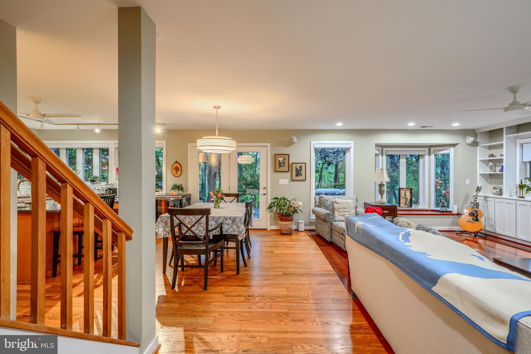 BAY HIGHLANDS - Residential