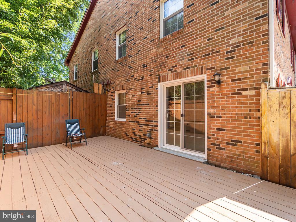 THE HIGHLANDS - Residential