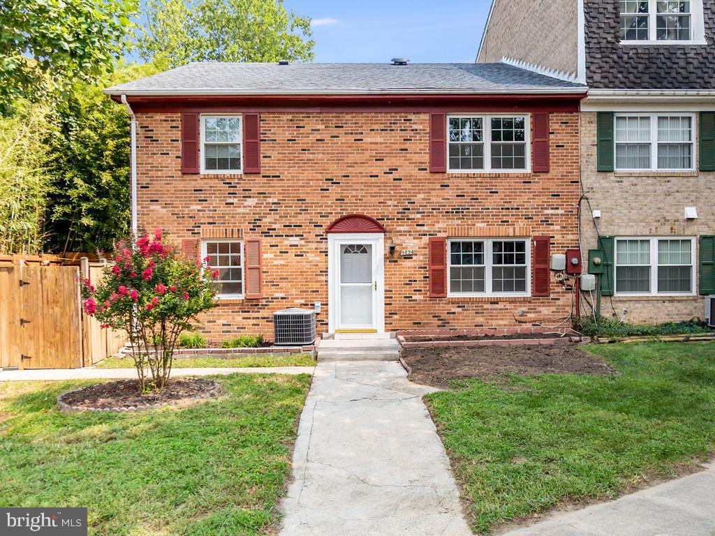 THE HIGHLANDS - Residential