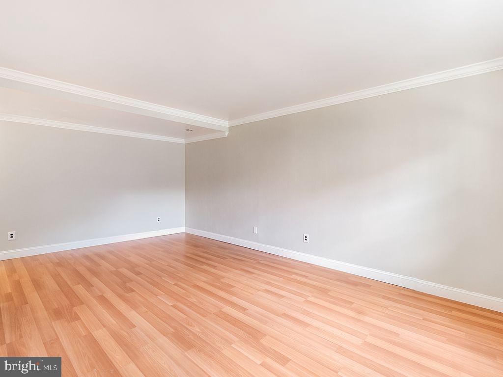 THE HIGHLANDS - Residential