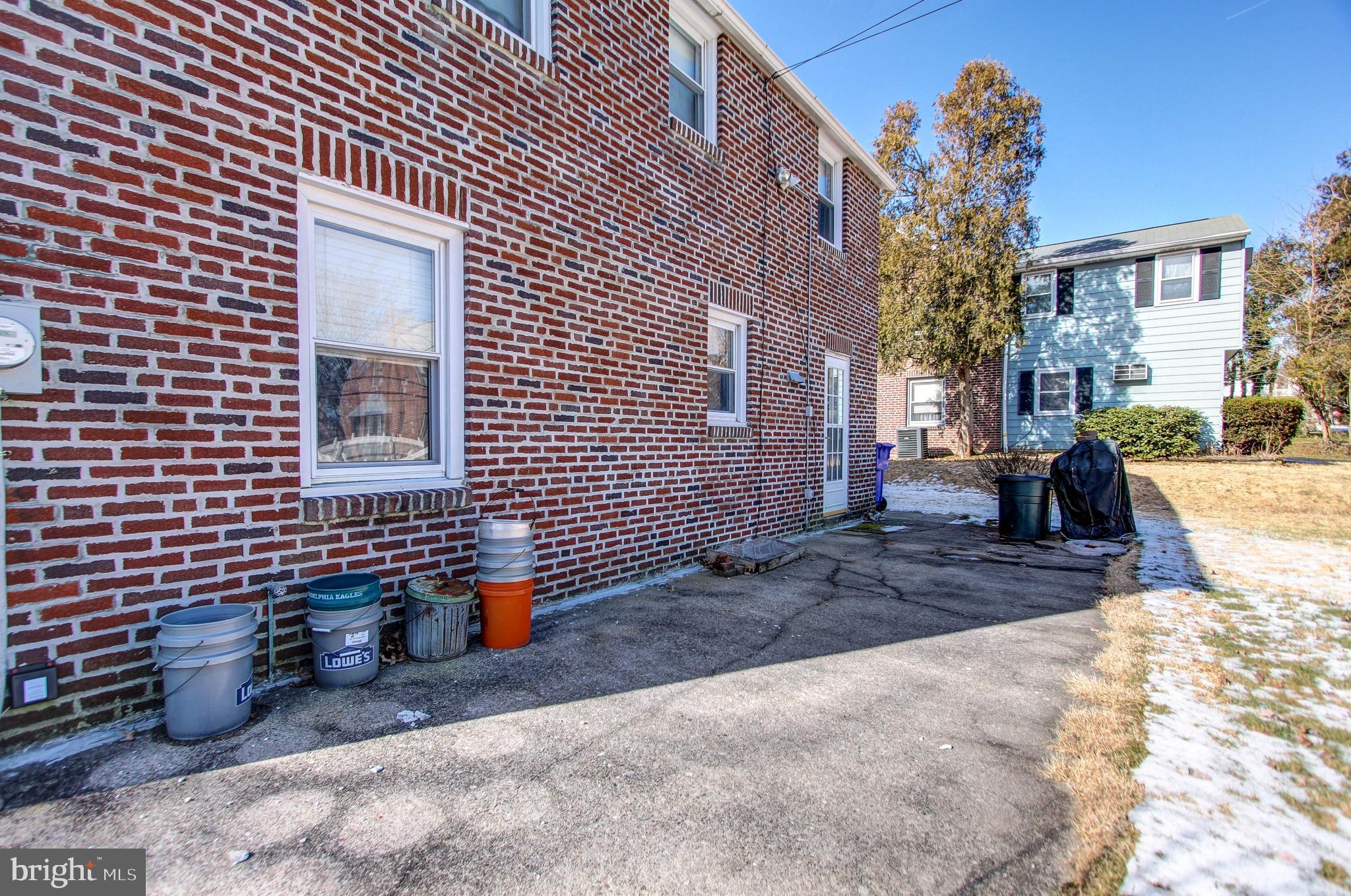 OAK LANE MANOR - Residential