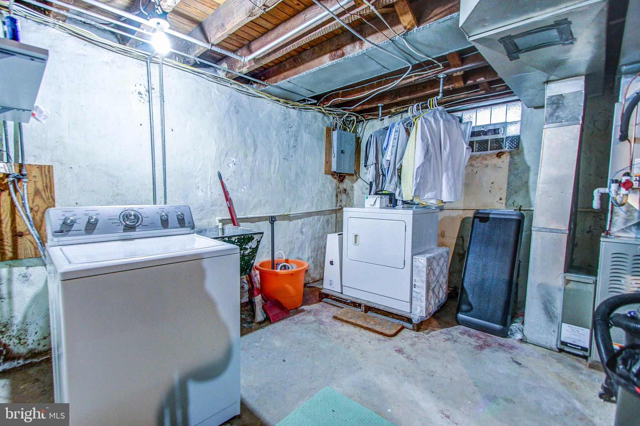 OAK LANE MANOR - Residential