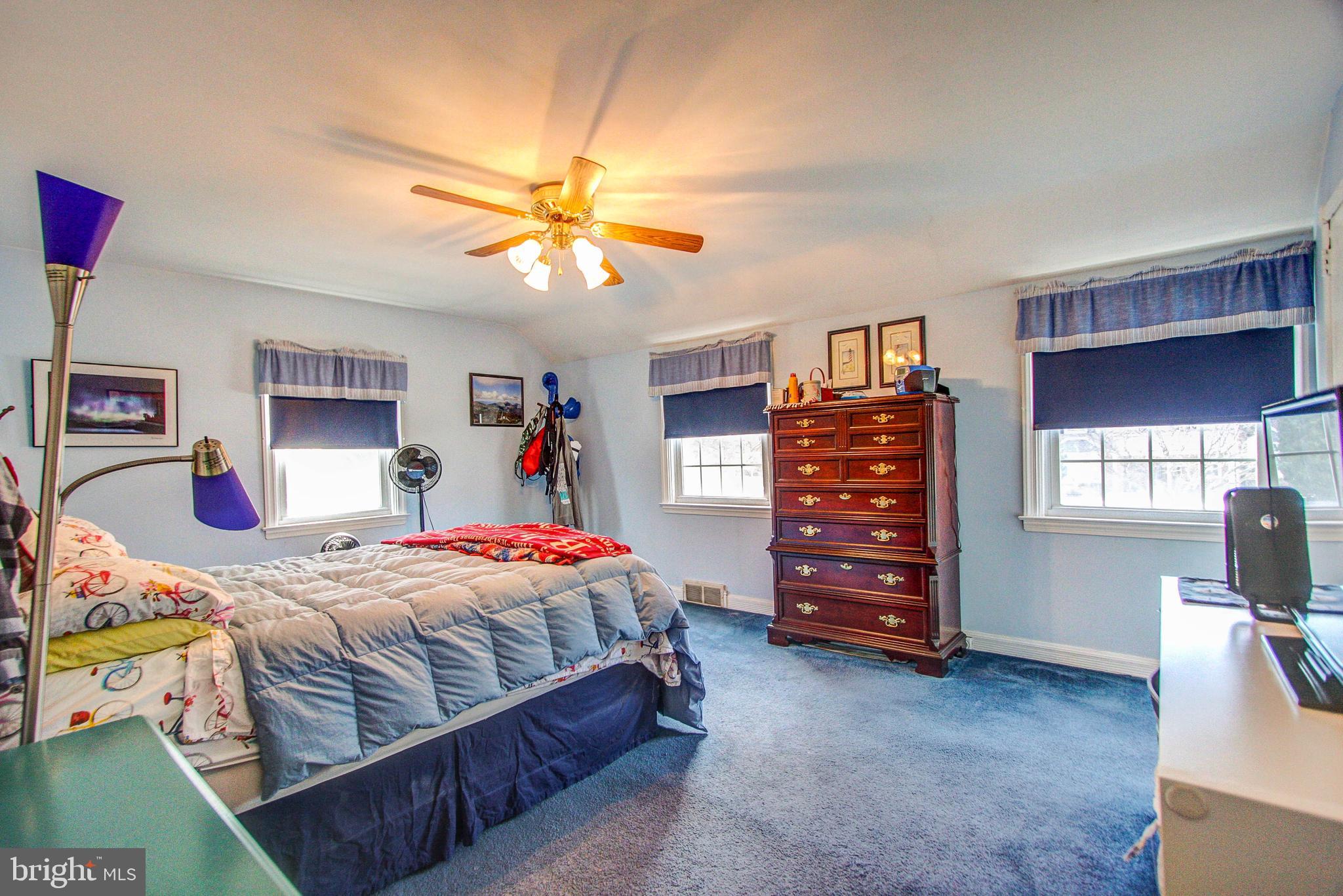 OAK LANE MANOR - Residential