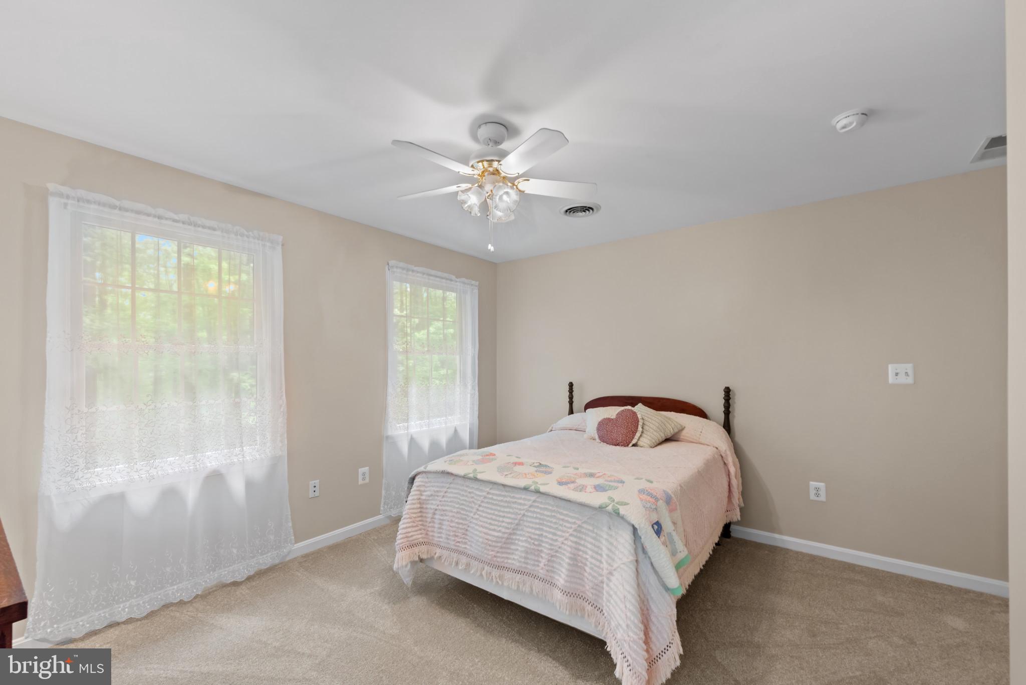 NORRIS RUN WOODS - Residential