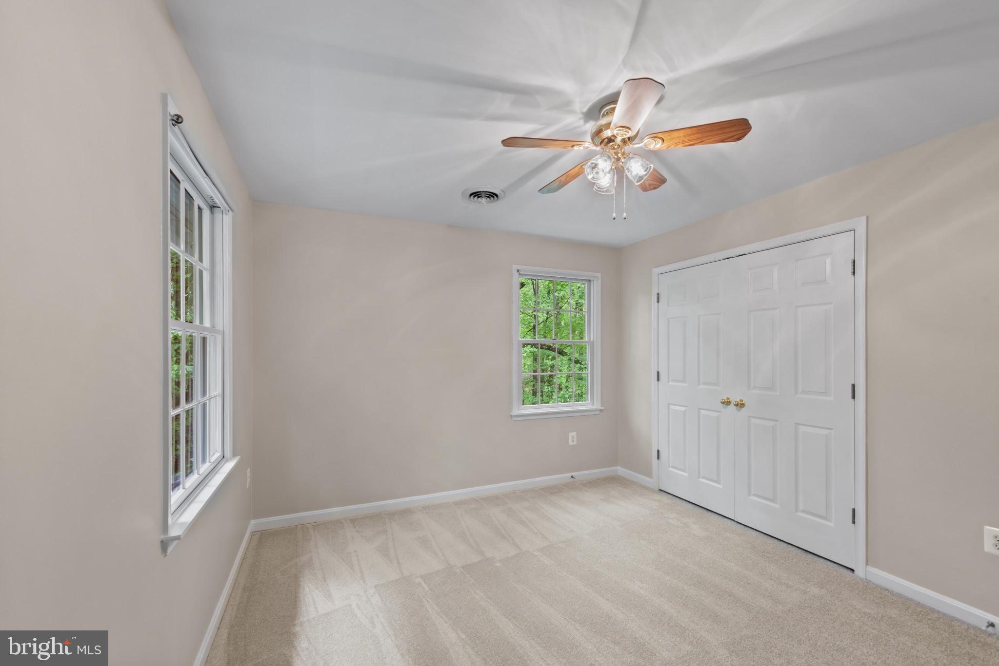 NORRIS RUN WOODS - Residential