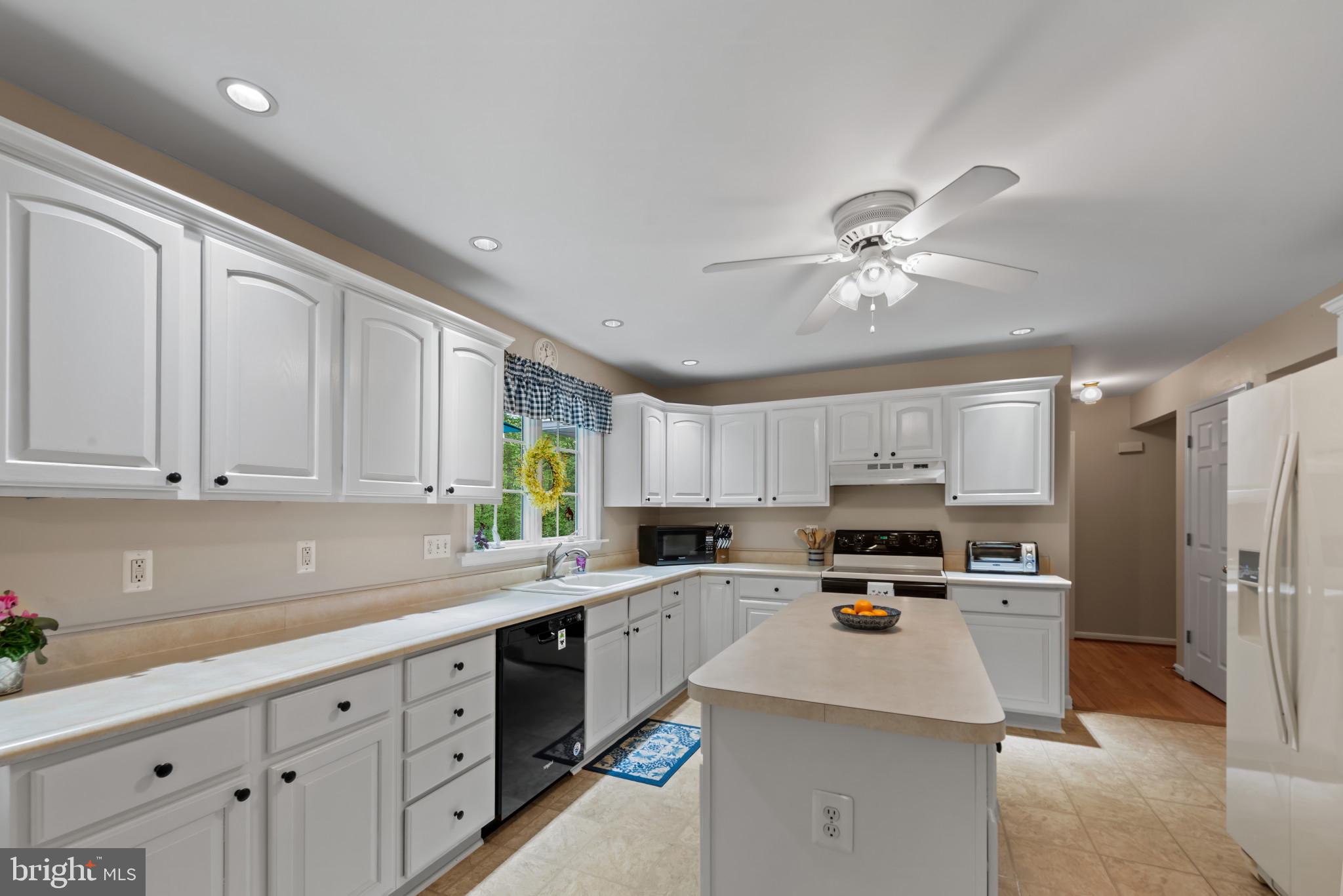 NORRIS RUN WOODS - Residential