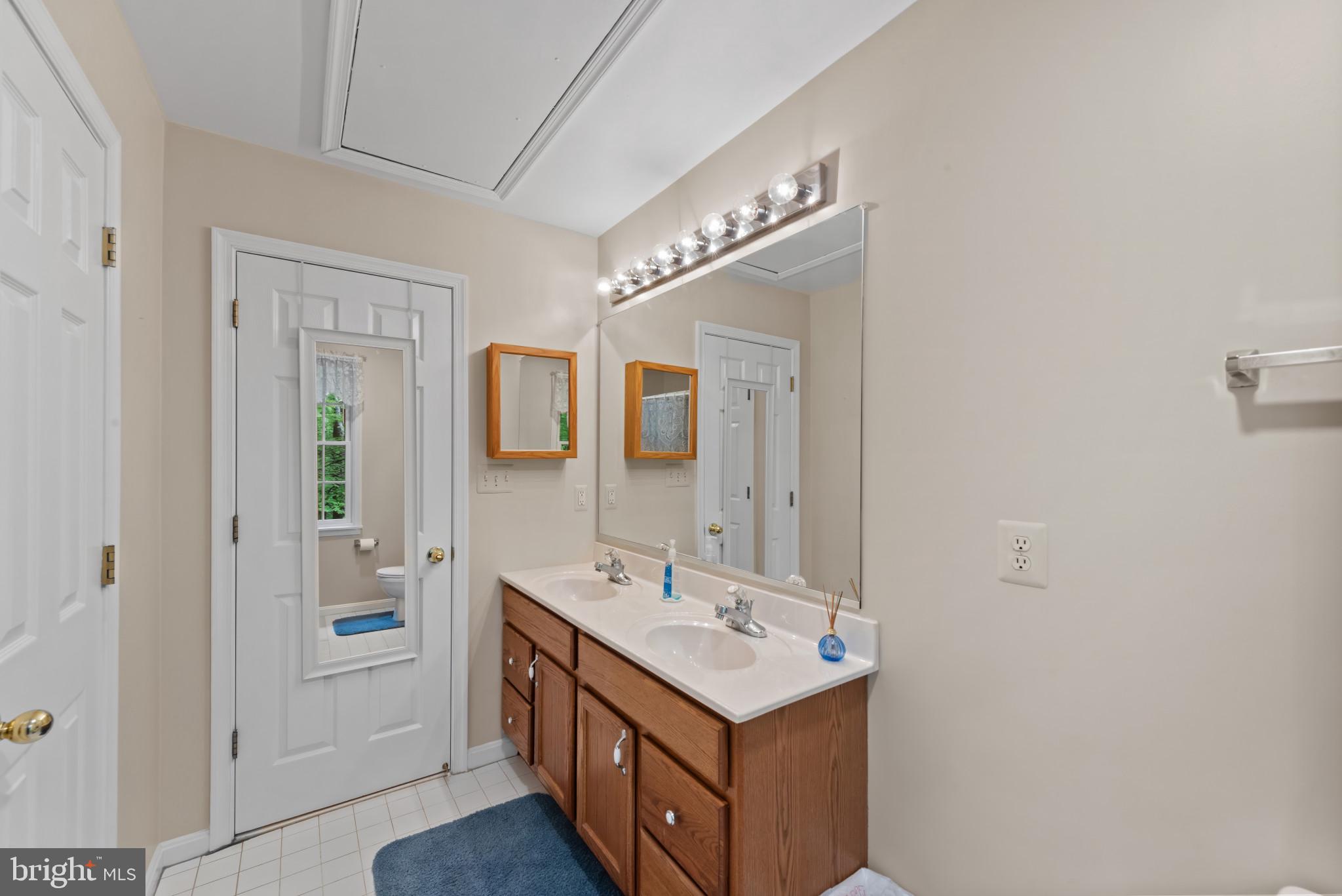 NORRIS RUN WOODS - Residential