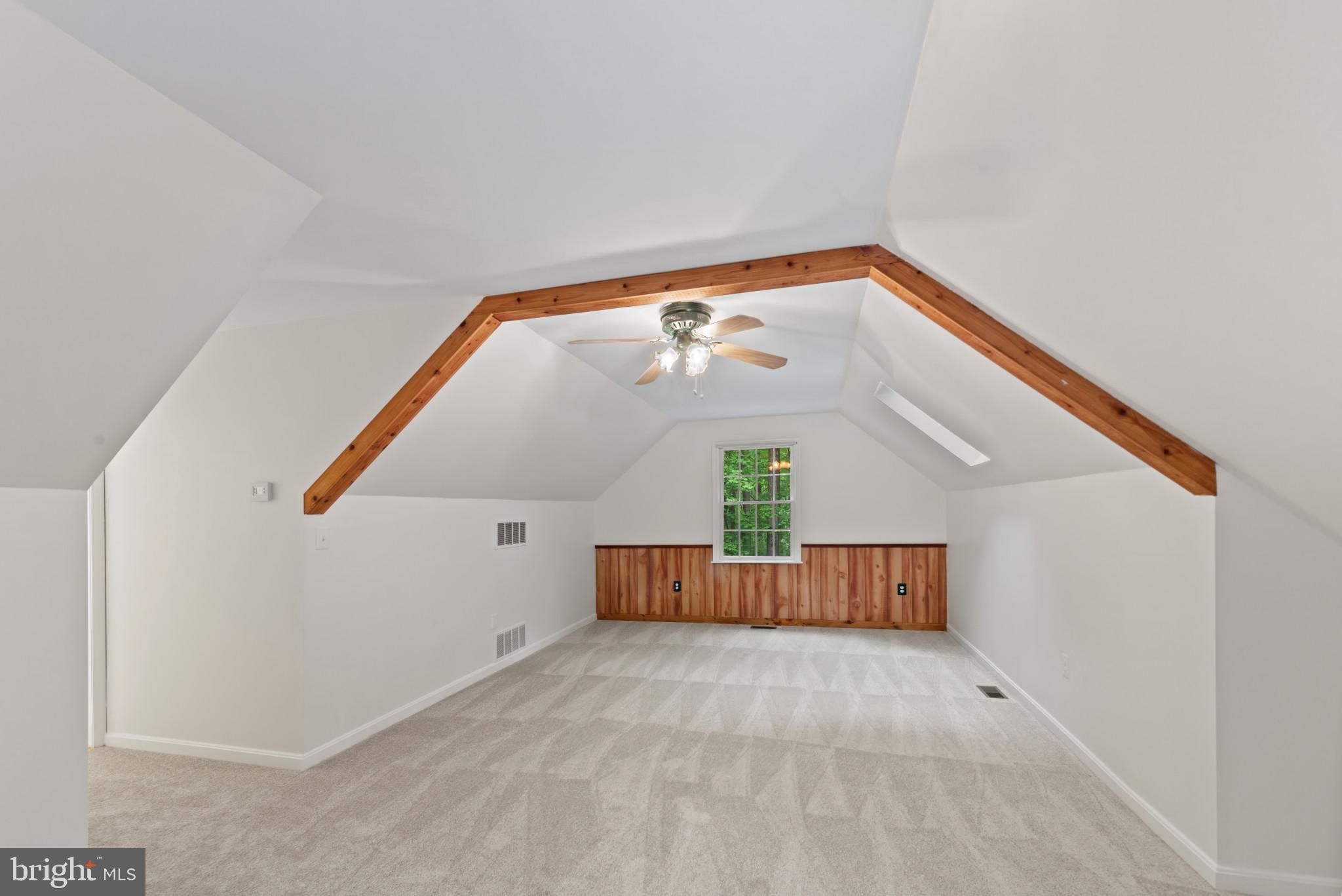 NORRIS RUN WOODS - Residential