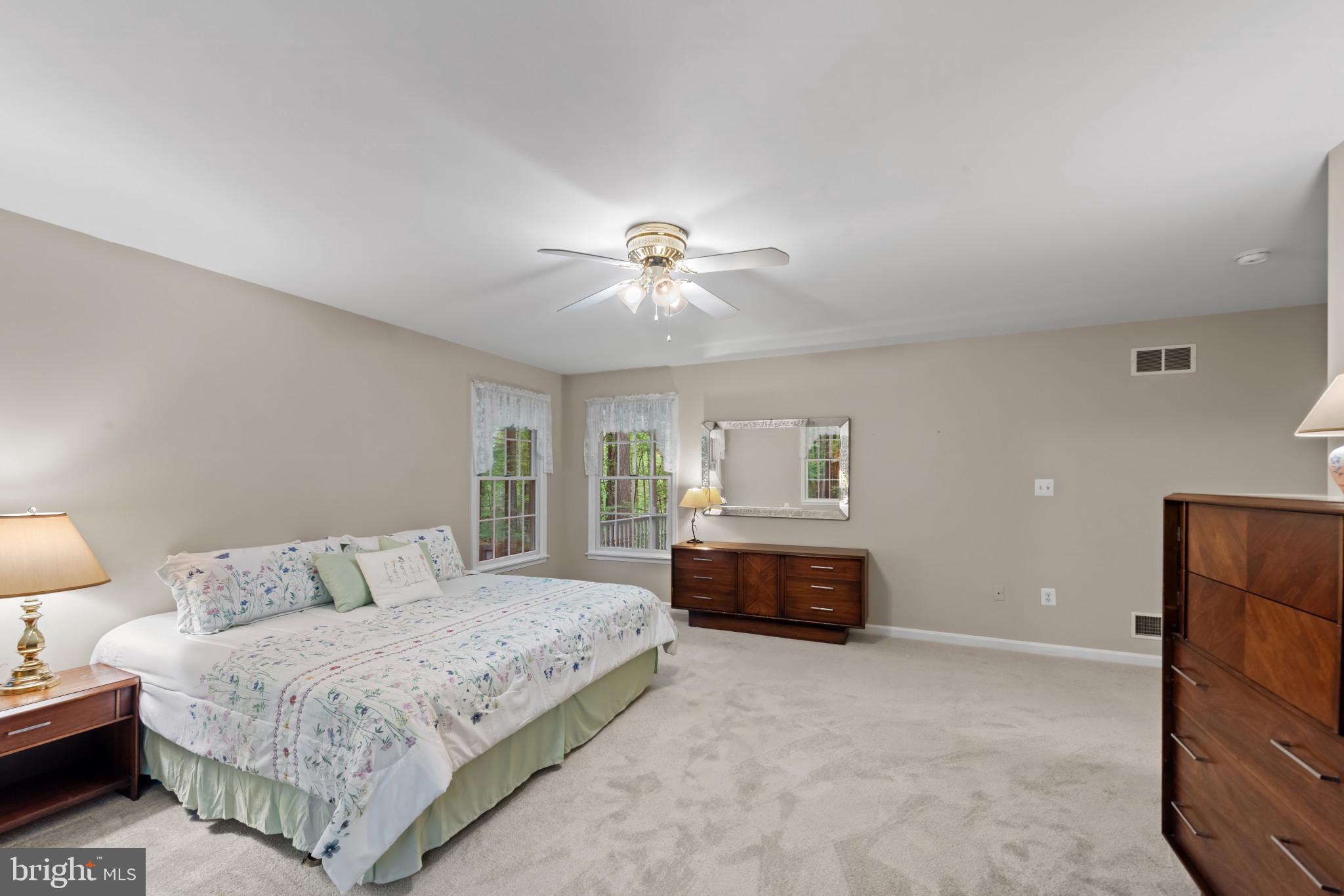 NORRIS RUN WOODS - Residential