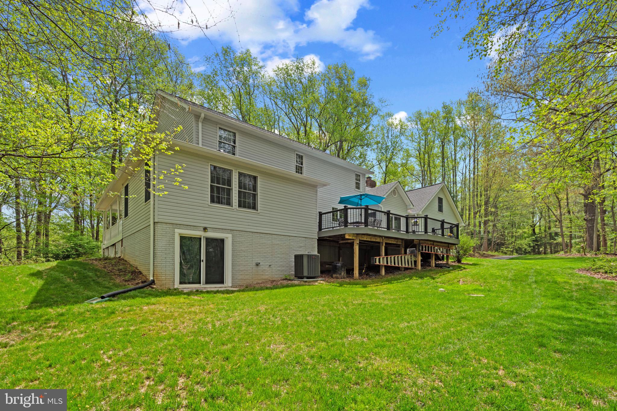 NORRIS RUN WOODS - Residential