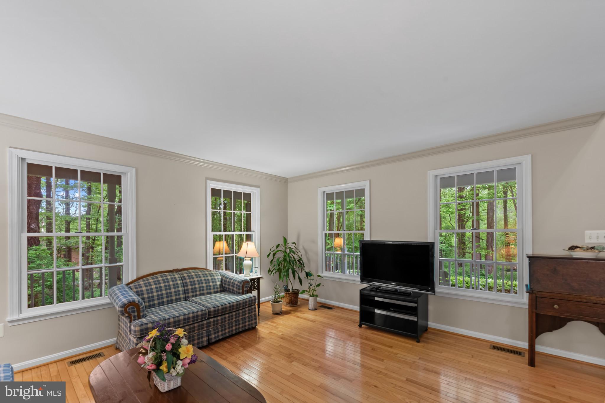 NORRIS RUN WOODS - Residential