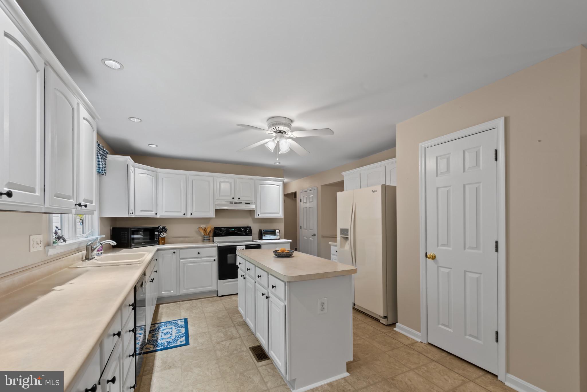 NORRIS RUN WOODS - Residential