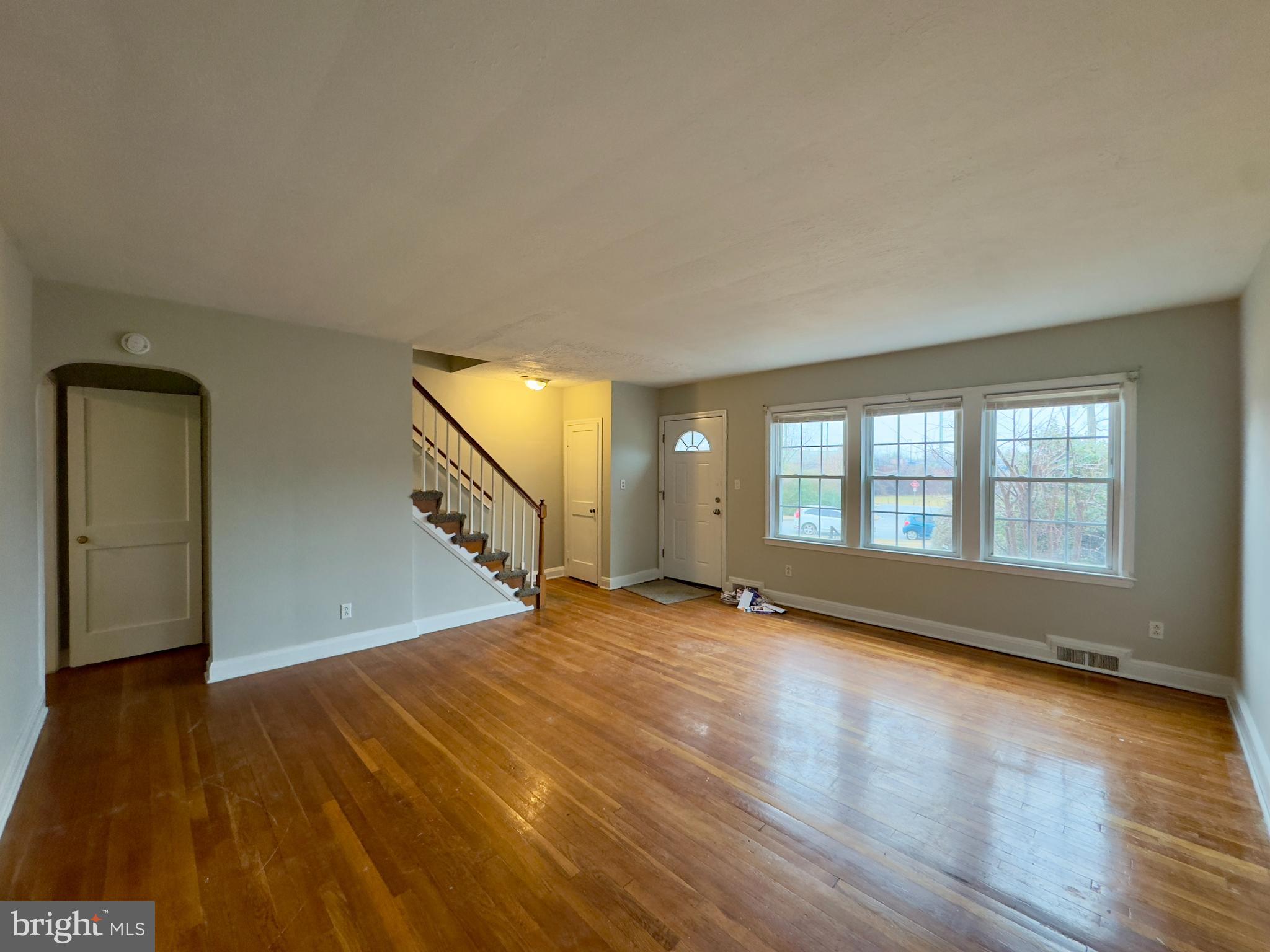 1945 EDGEWOOD ROAD