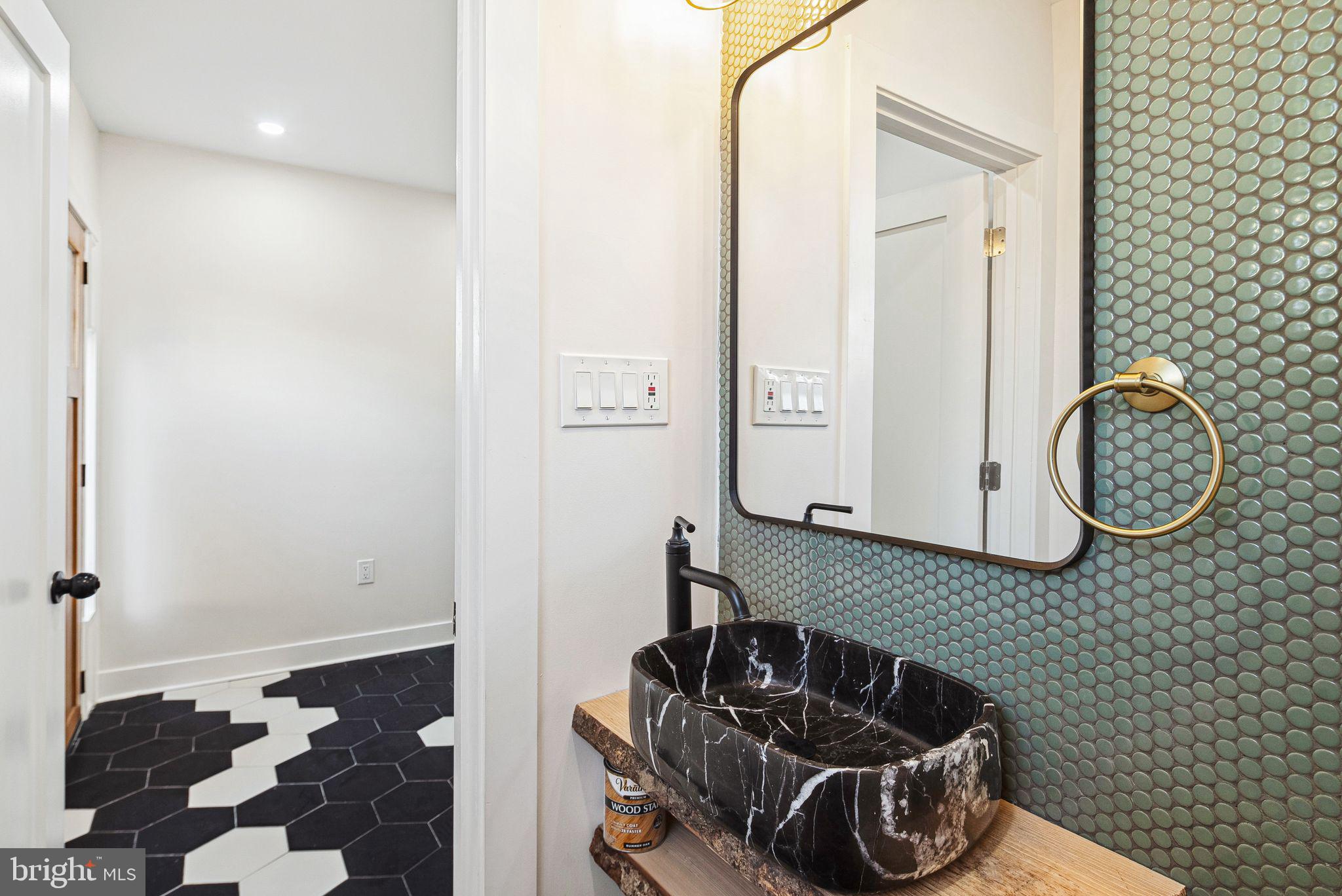 GERMANTOWN - Residential Lease