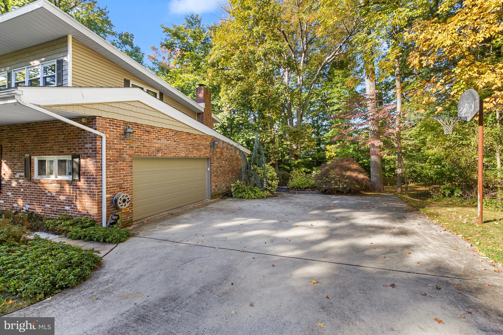 1220 GRINNELL ROAD